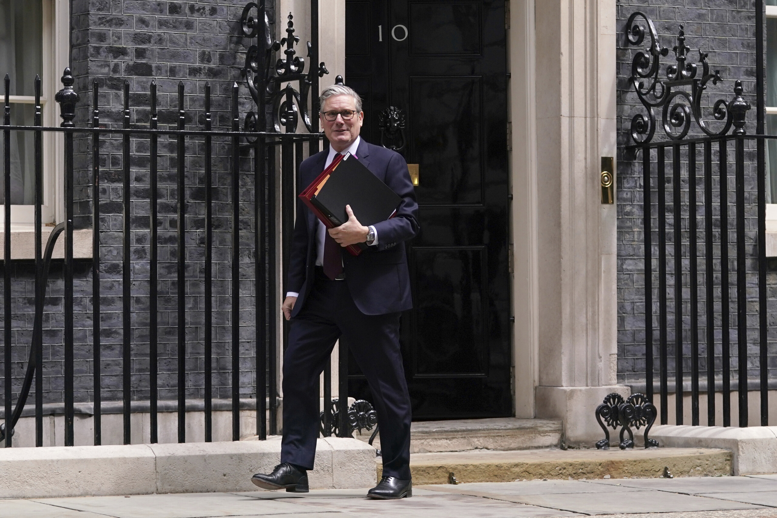 ukraine new sanctions from the united kingdom against russian secret service agents scaled