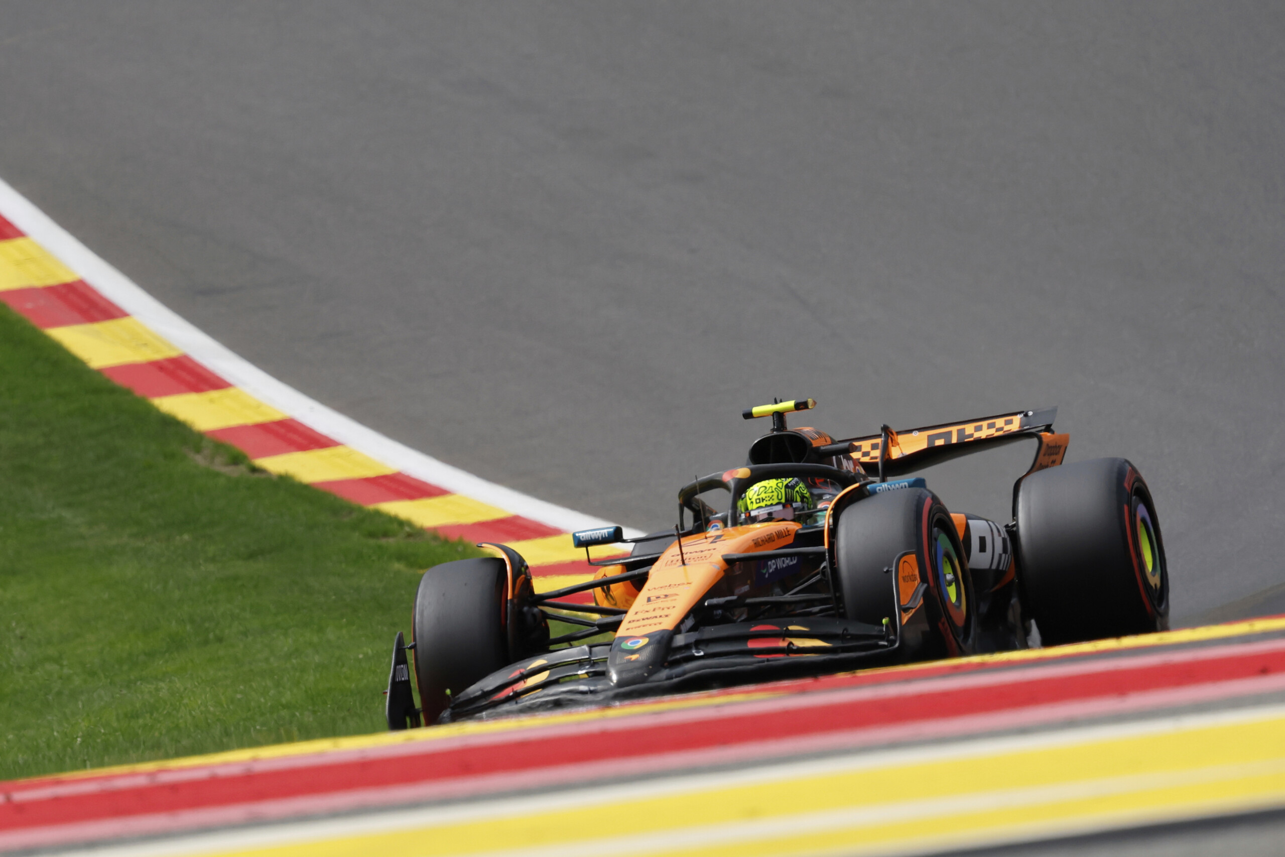 f1 belgian grand prix norris takes pole ahead of piastri leclerc third scaled