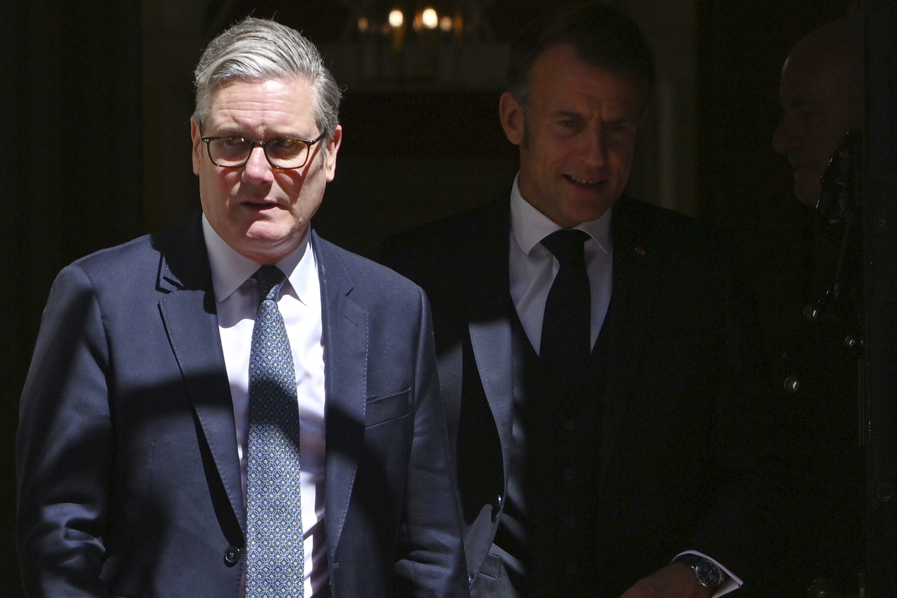middle east starmer chairs emergency cabinet meeting on gaza