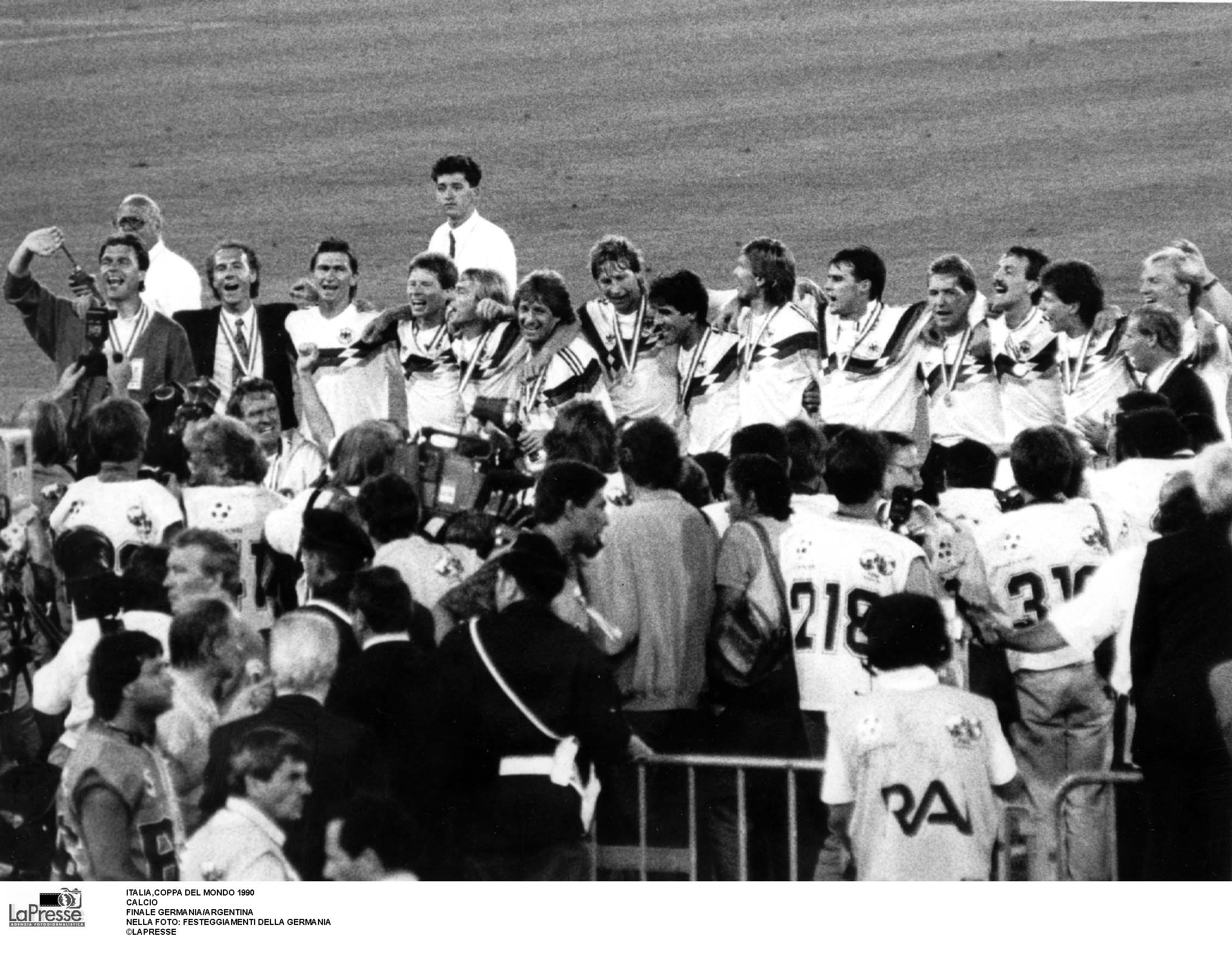 football frank mill has died he won the 1990 world cup in italy with germany