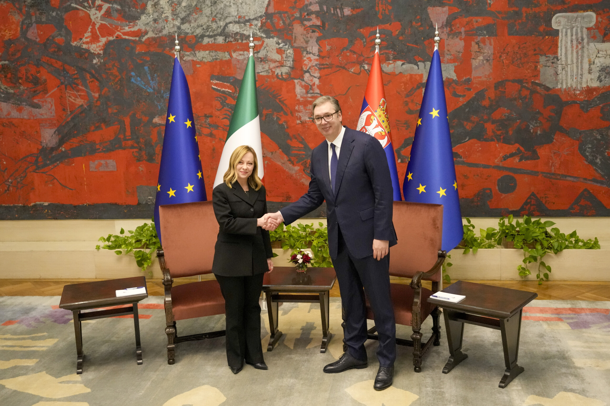 italy serbia meloni welcomed by vucic in belgrade this is a message of trust scaled