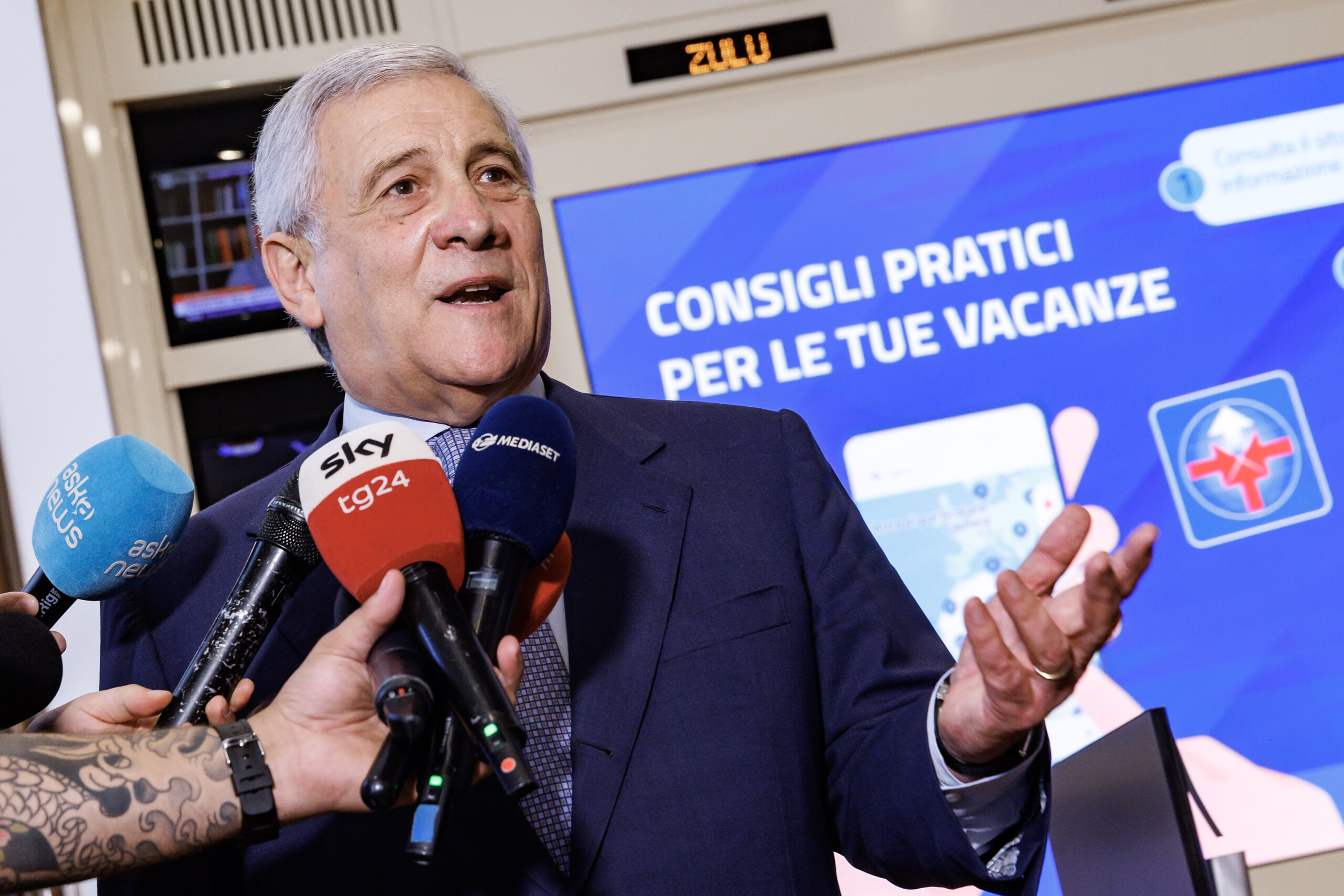 narrow bridge tajani a historic day we dedicate it to berlusconi scaled