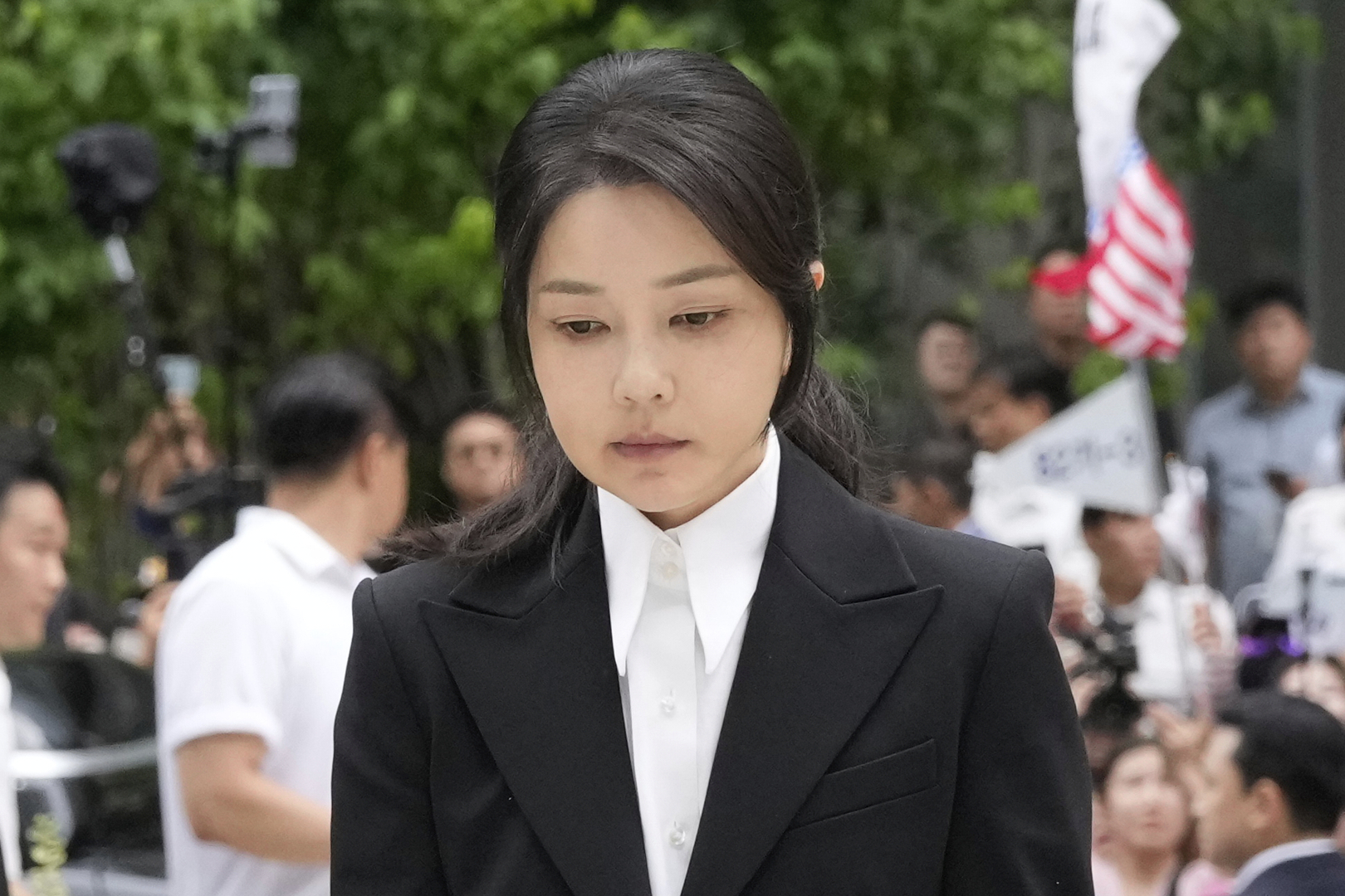 south korea prosecutors question former first lady kim keon hee