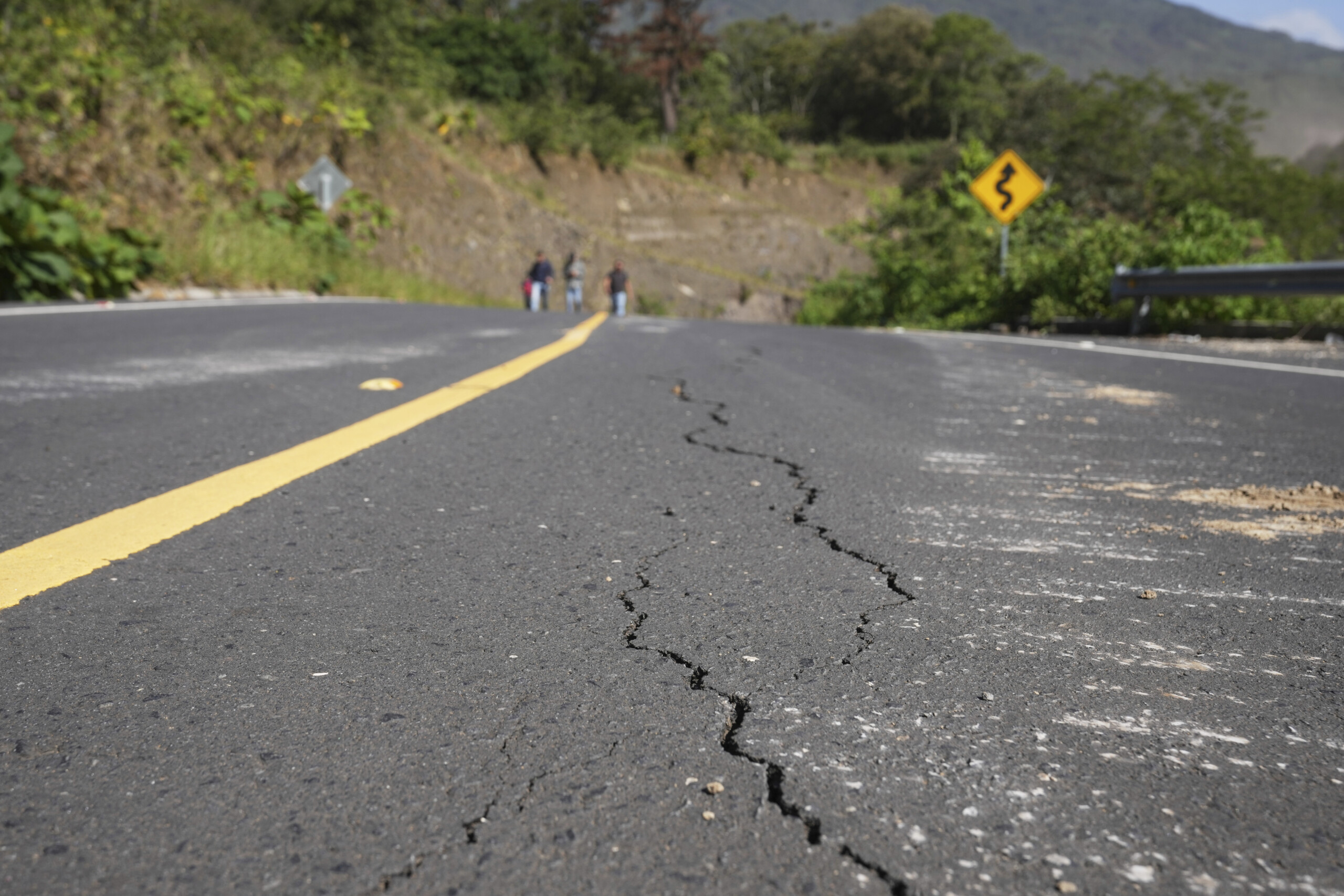 earthquakes magnitude 6 1 tremor in turkey scaled