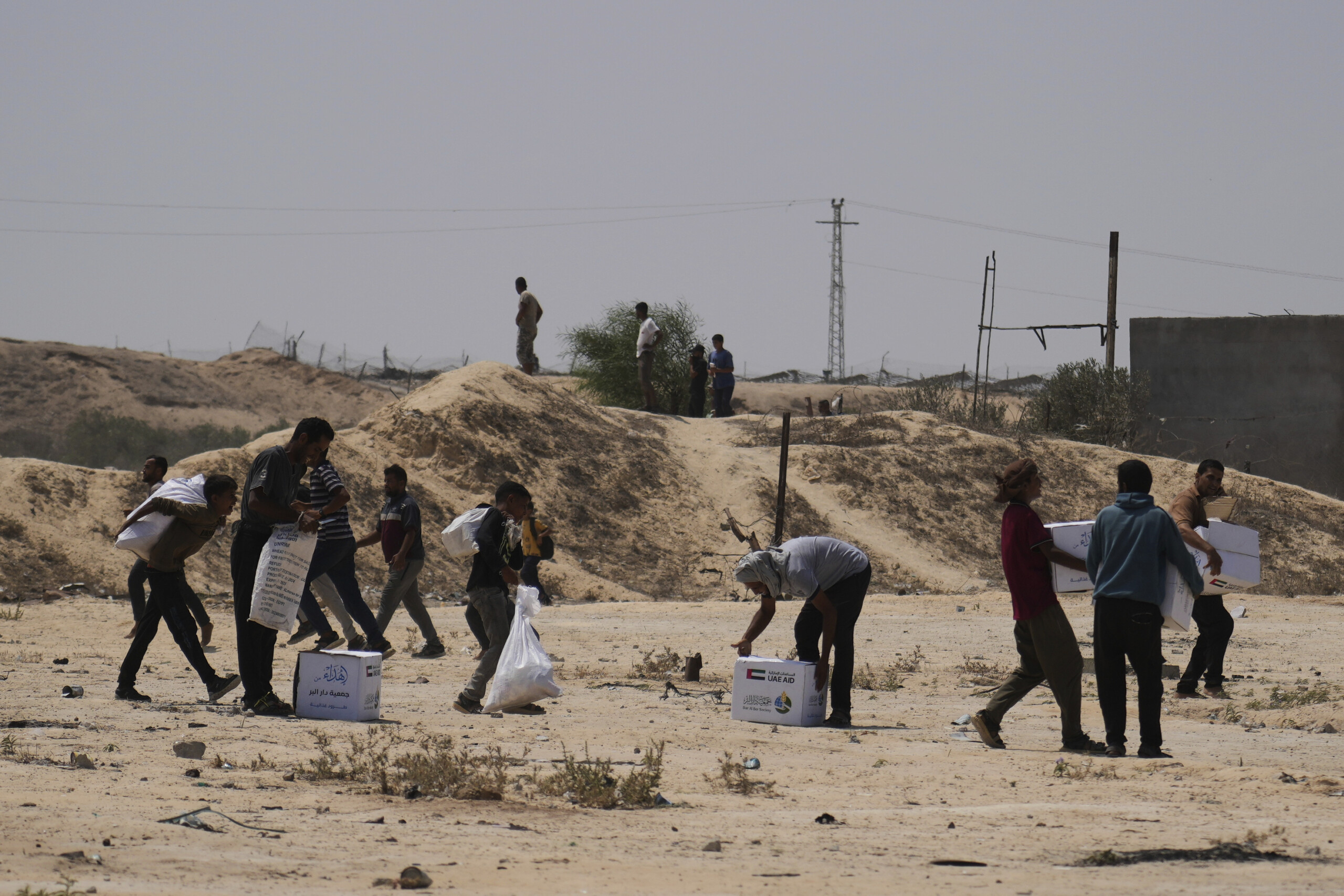 gaza defence second air drop of humanitarian aid on sunday 10 august scaled