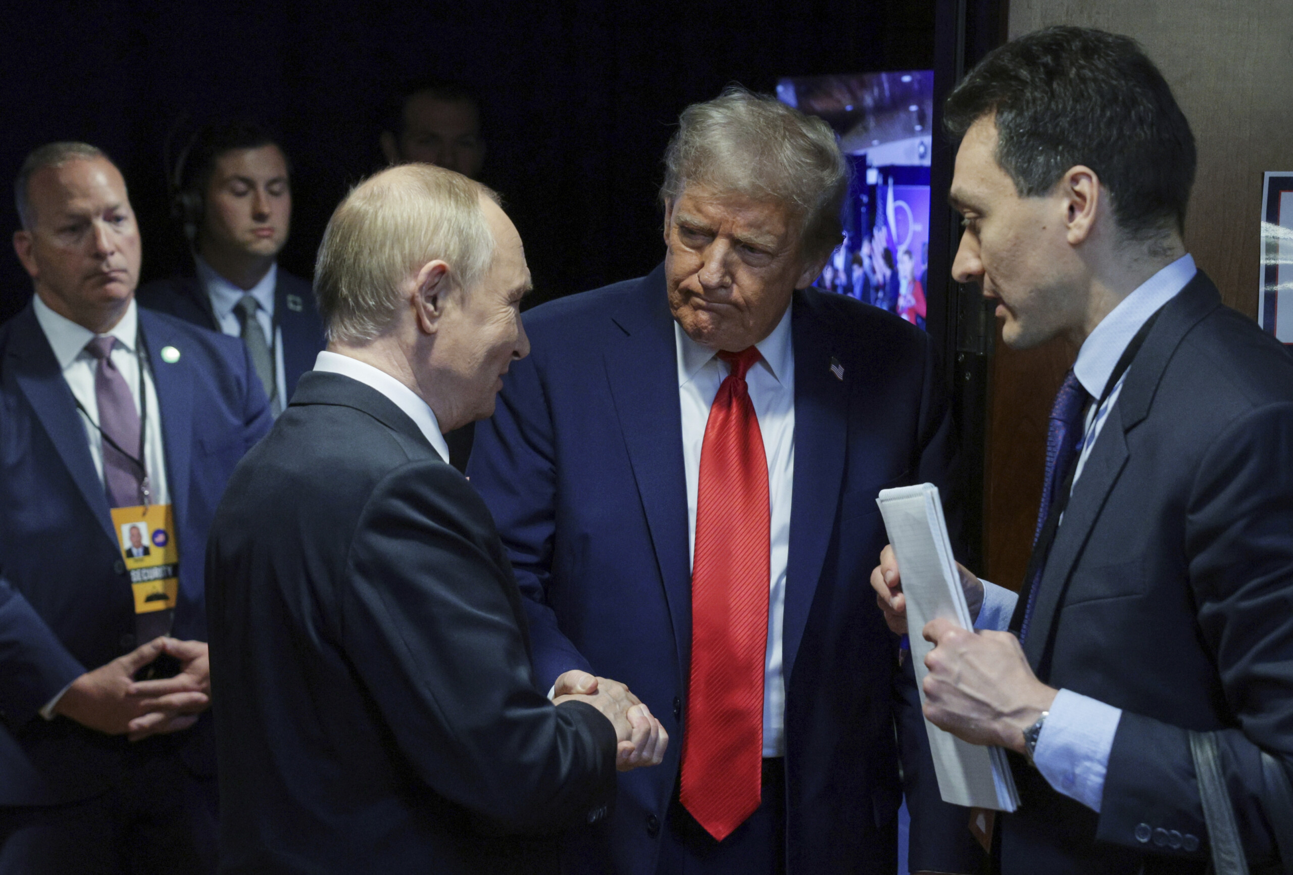 ukraine confidential us documents on summit left behind in anchorage hotel scaled