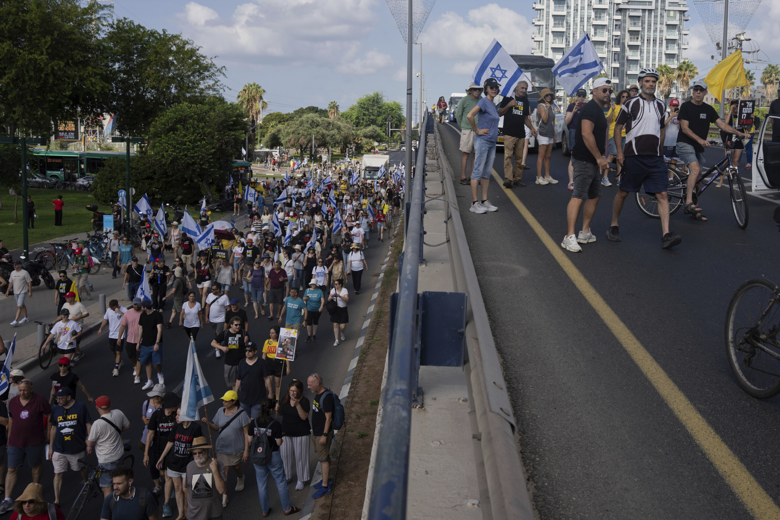 israel organisers 500000 in tel aviv for agreement scaled