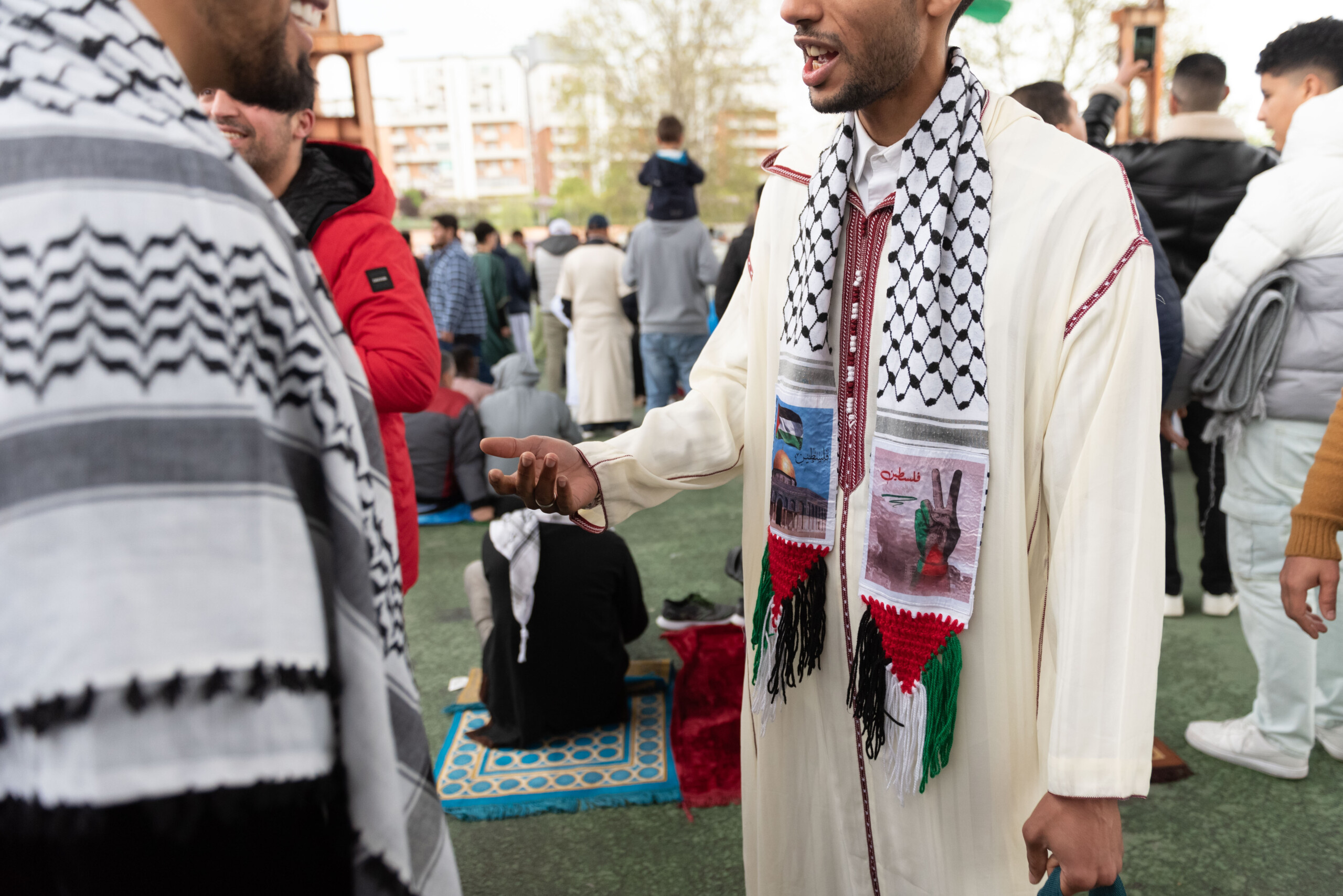 germany buchenwald memorial may deny entry to visitors wearing keffiyehs scaled