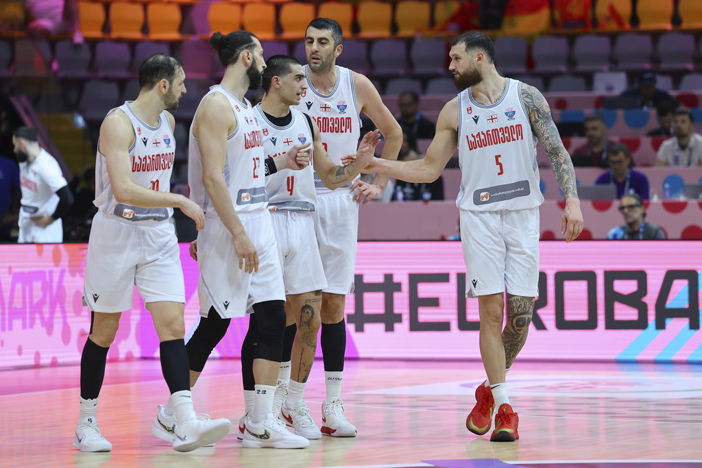 basketball eurobasket georgia defeats spain in italys group