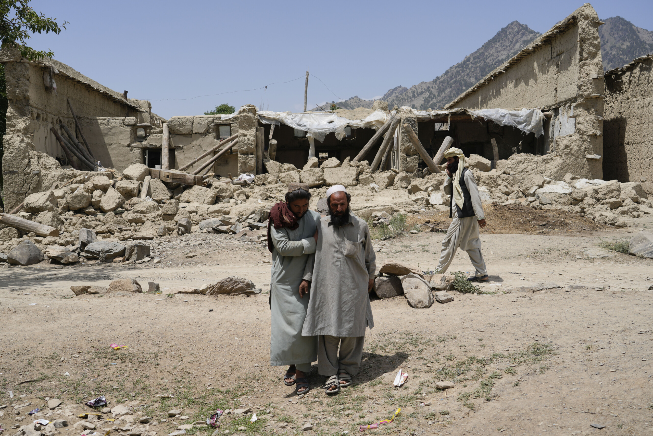 afghanistan earthquake at least 250 dead and 500 injured scaled