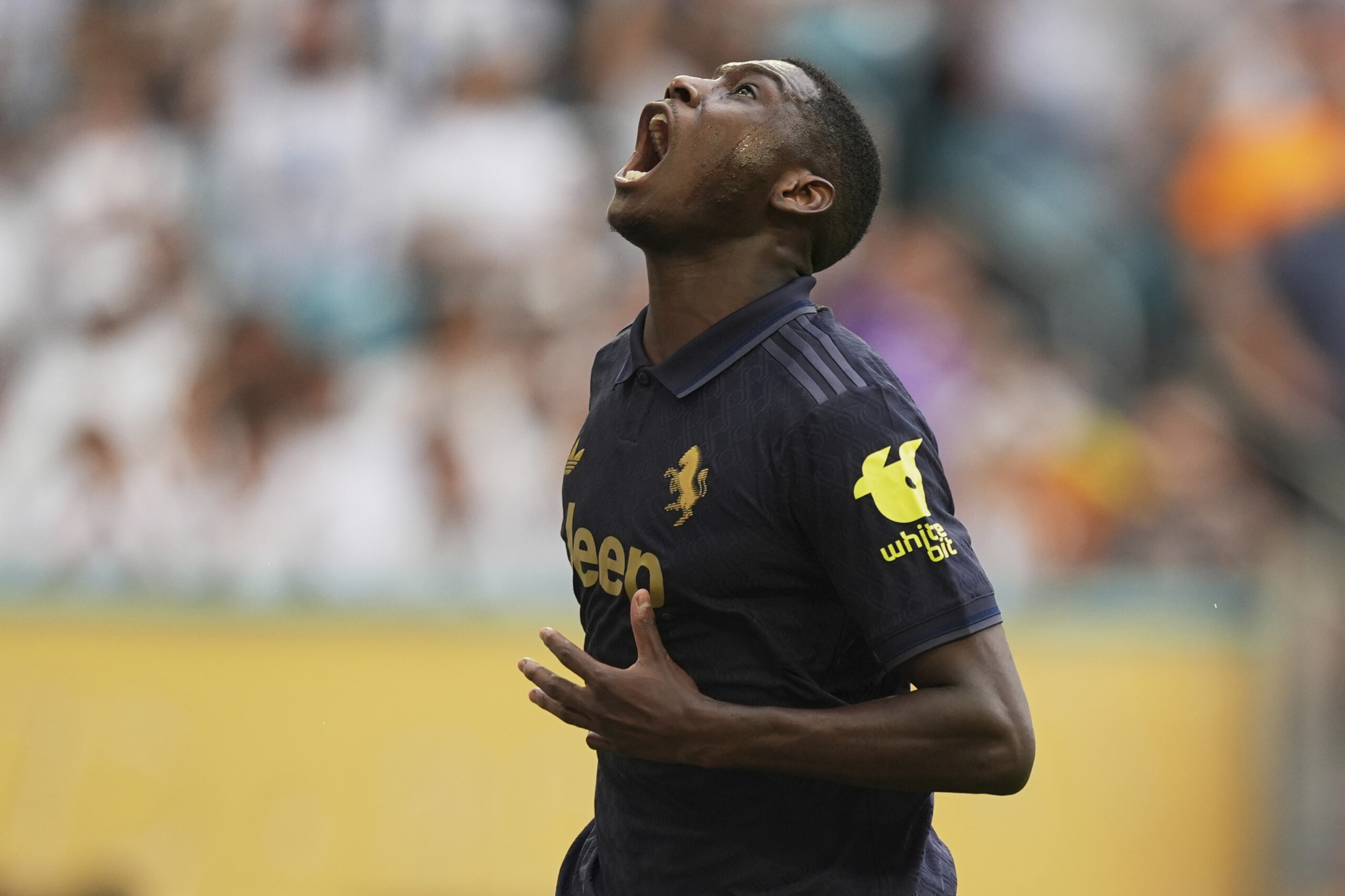 kolo muani leaves psg and goes on loan to tottenham scaled
