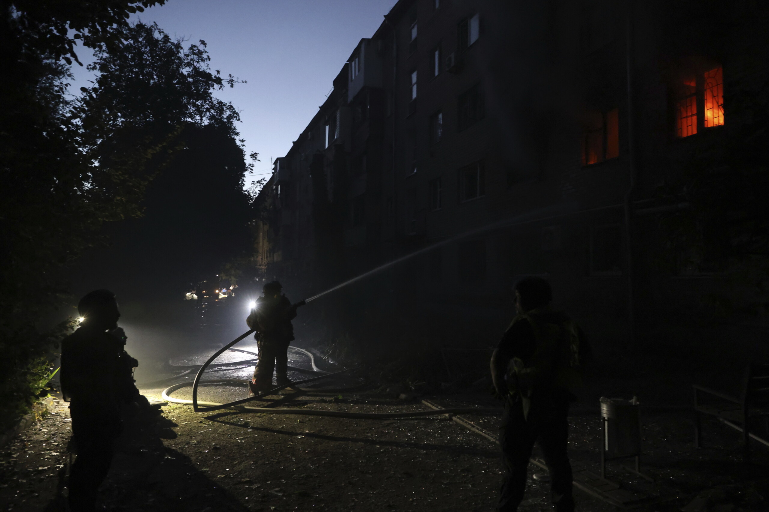 ukraine kiev two dead in russian attacks on zaporizhzhia region scaled