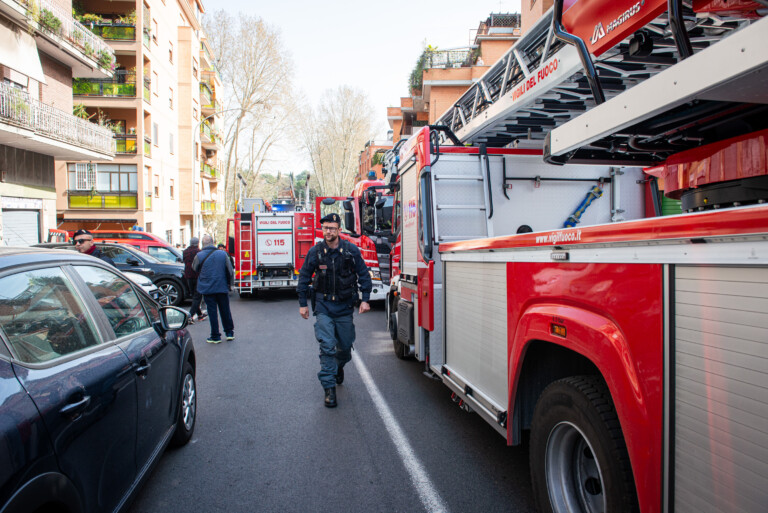 house explodes due to gas leak in piano di sorrento two dead