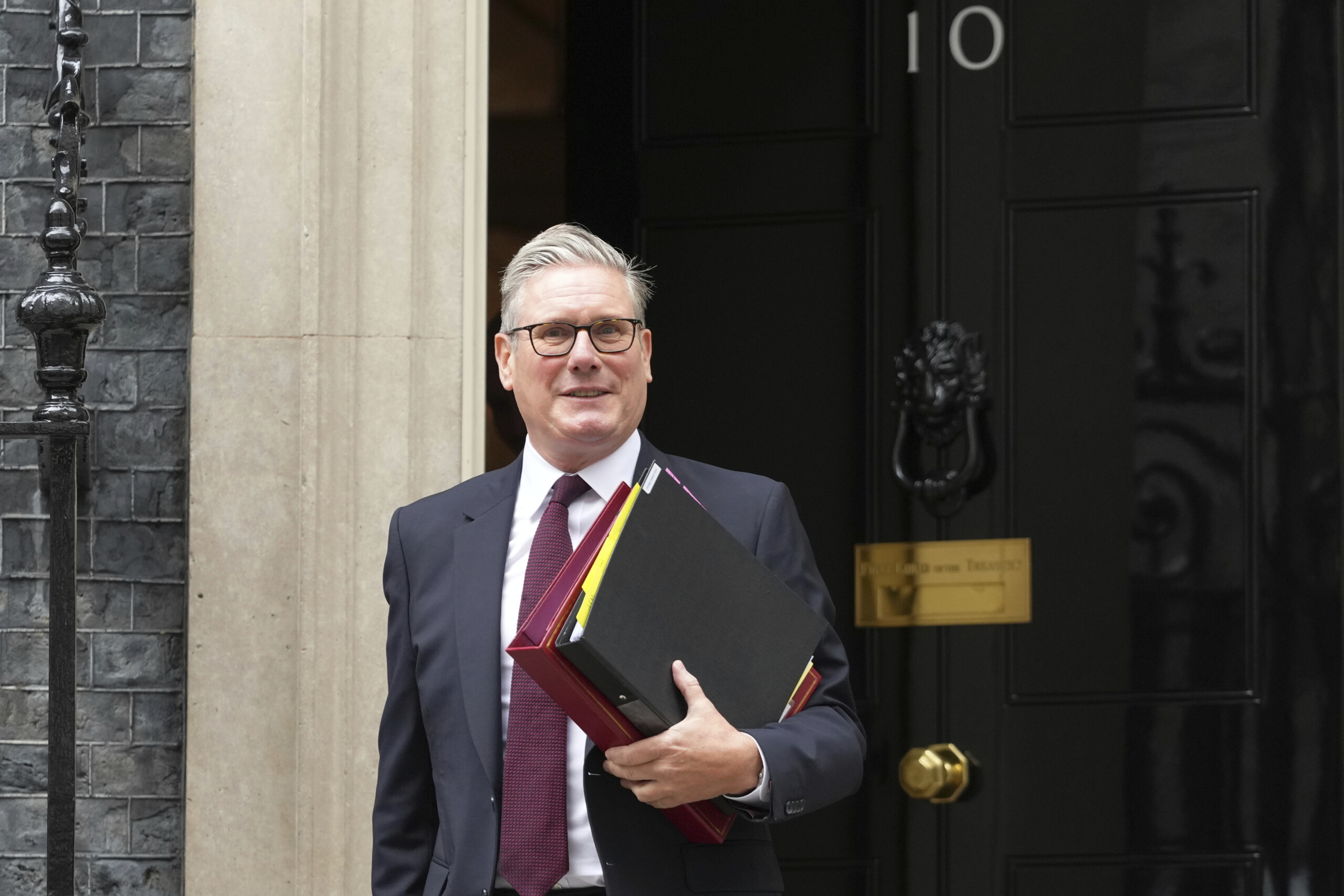 ukraine starmer good agreement on long range missiles in kiev scaled