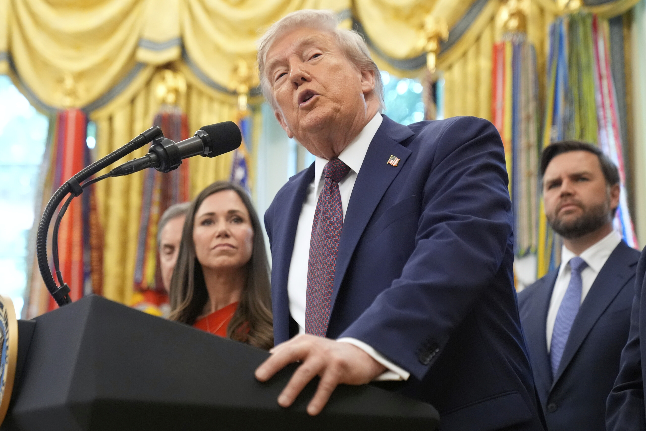 ukraine trump to volenterosi eu must stop buying russian oil scaled