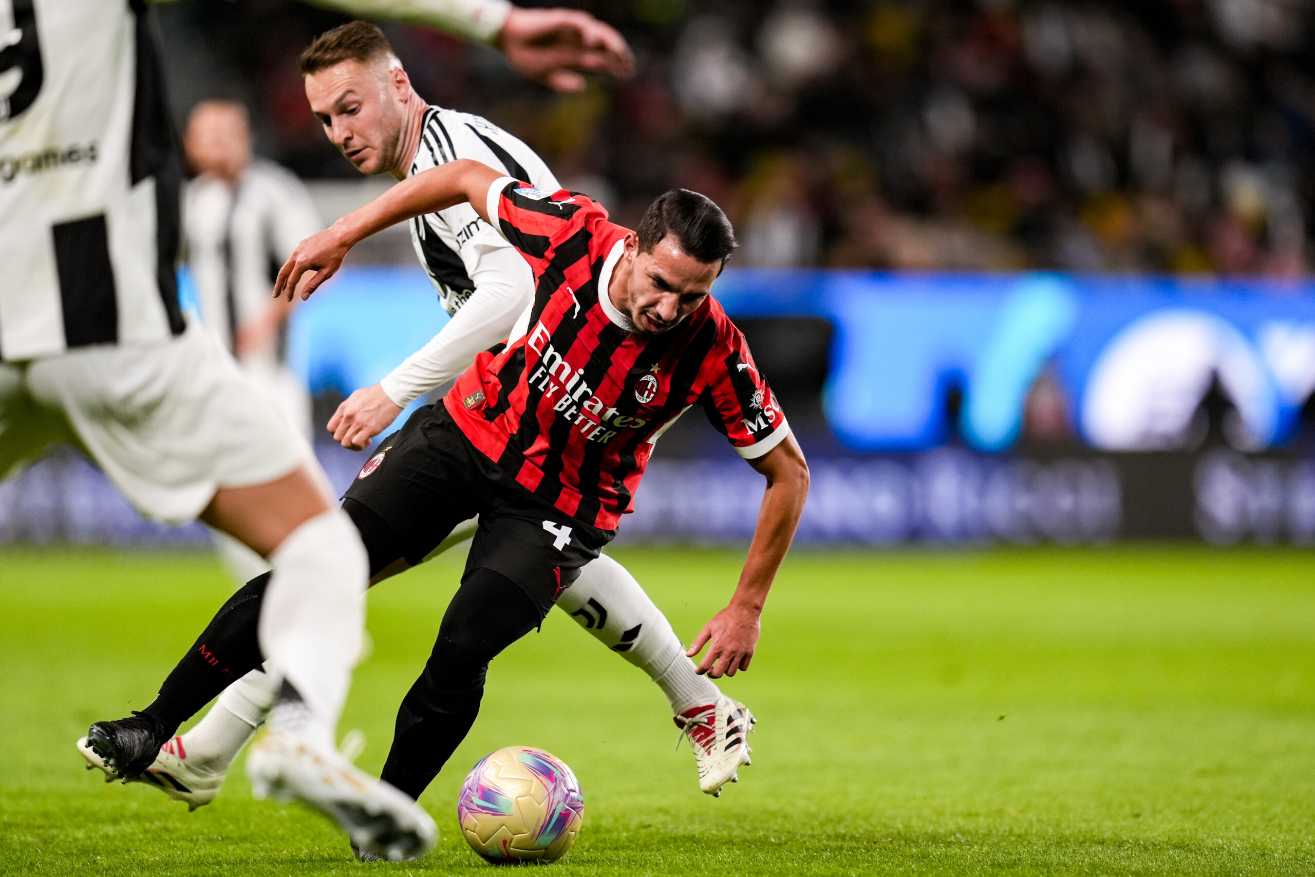 football milan bennacer on loan to dinamo zagreb scaled
