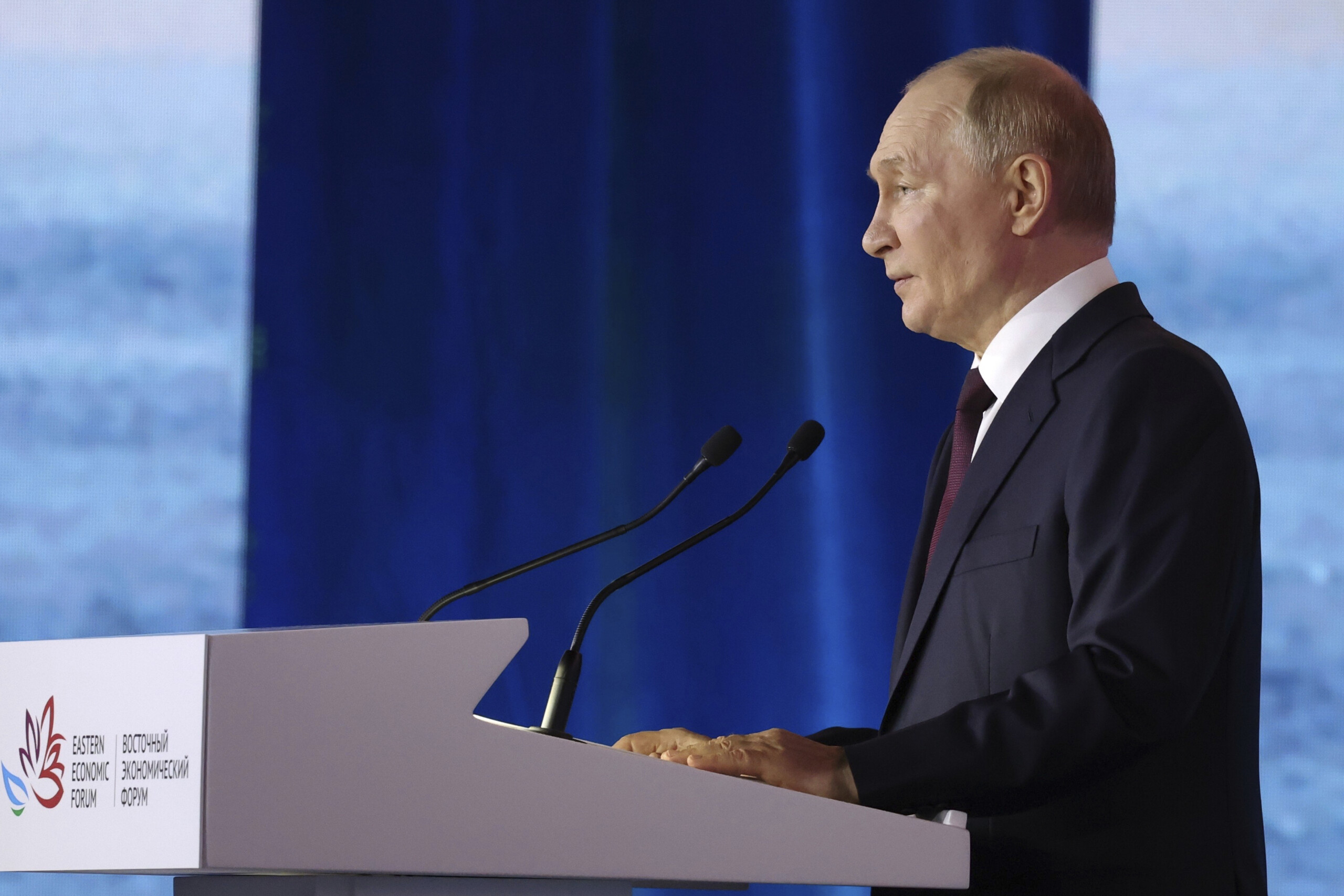 ukraine putin nato troops on the territory would be a legitimate target scaled