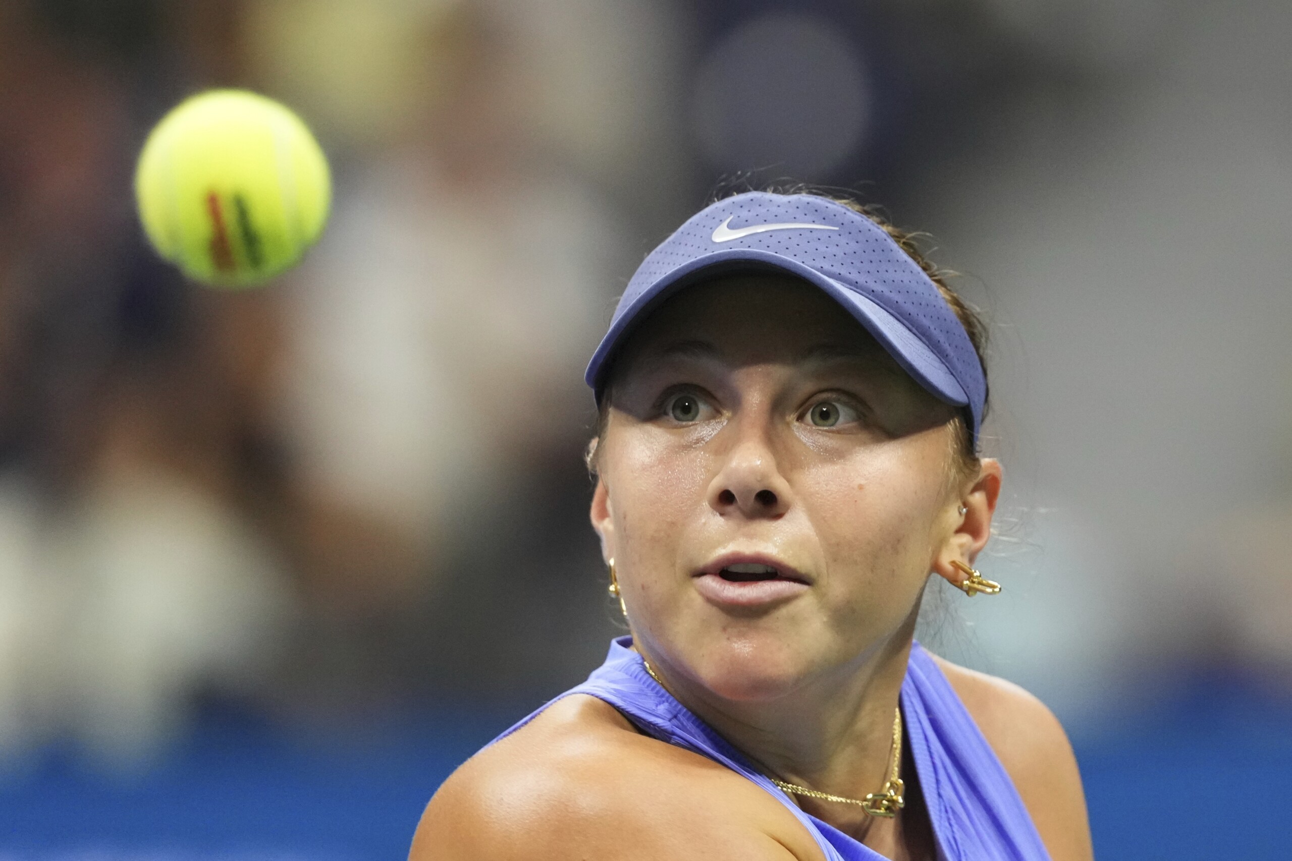 us open anisimova beats osaka 2 1 and goes to the final against sabalenka scaled