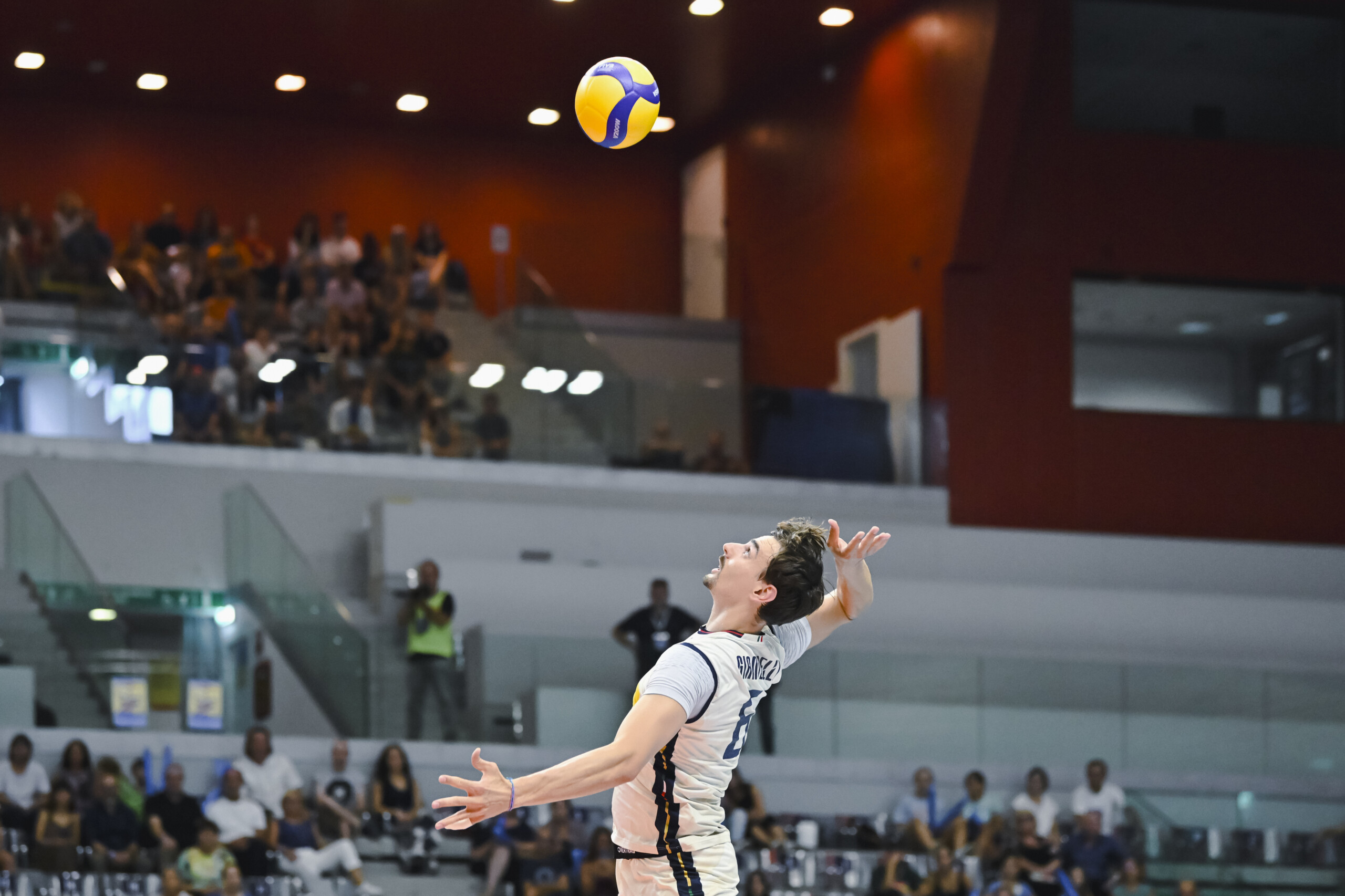 volleyball italys mens team beats japan 3 2 in first test match ahead of world cup scaled