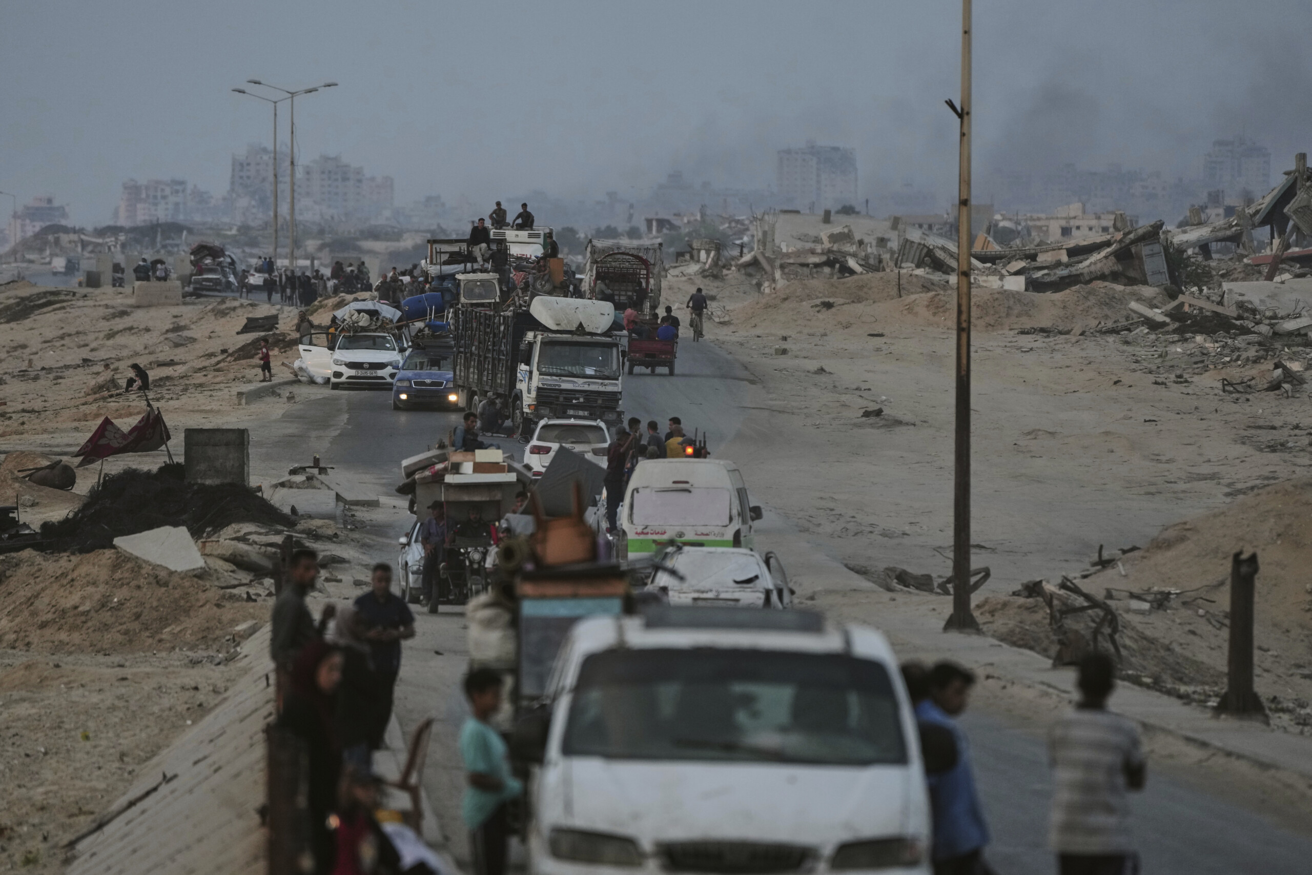 middle east media reports at least 21 victims in gaza in raids on schools and refugee tents scaled