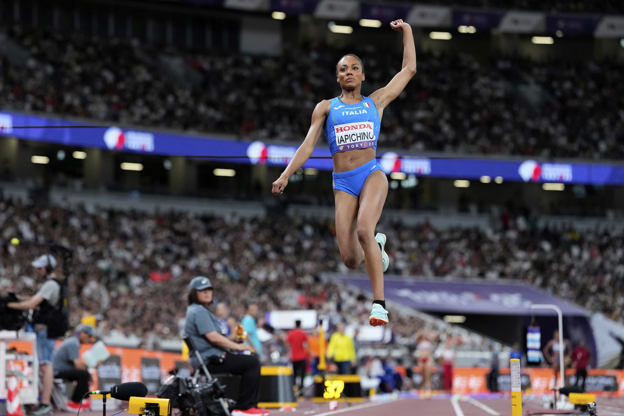 athletics world championships iapichino out of long jump final scaled