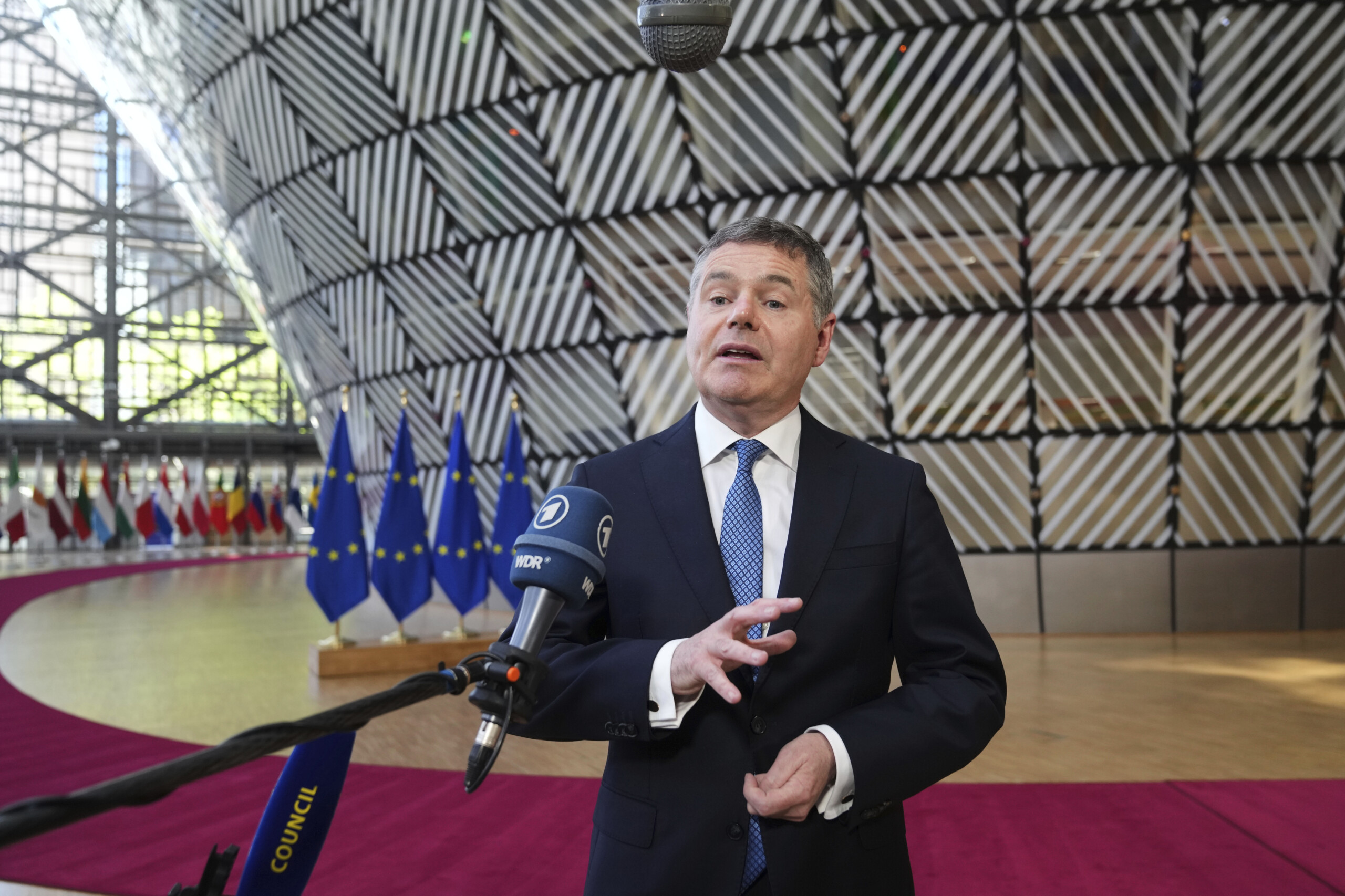 donohoe significant progress on russian assets scaled