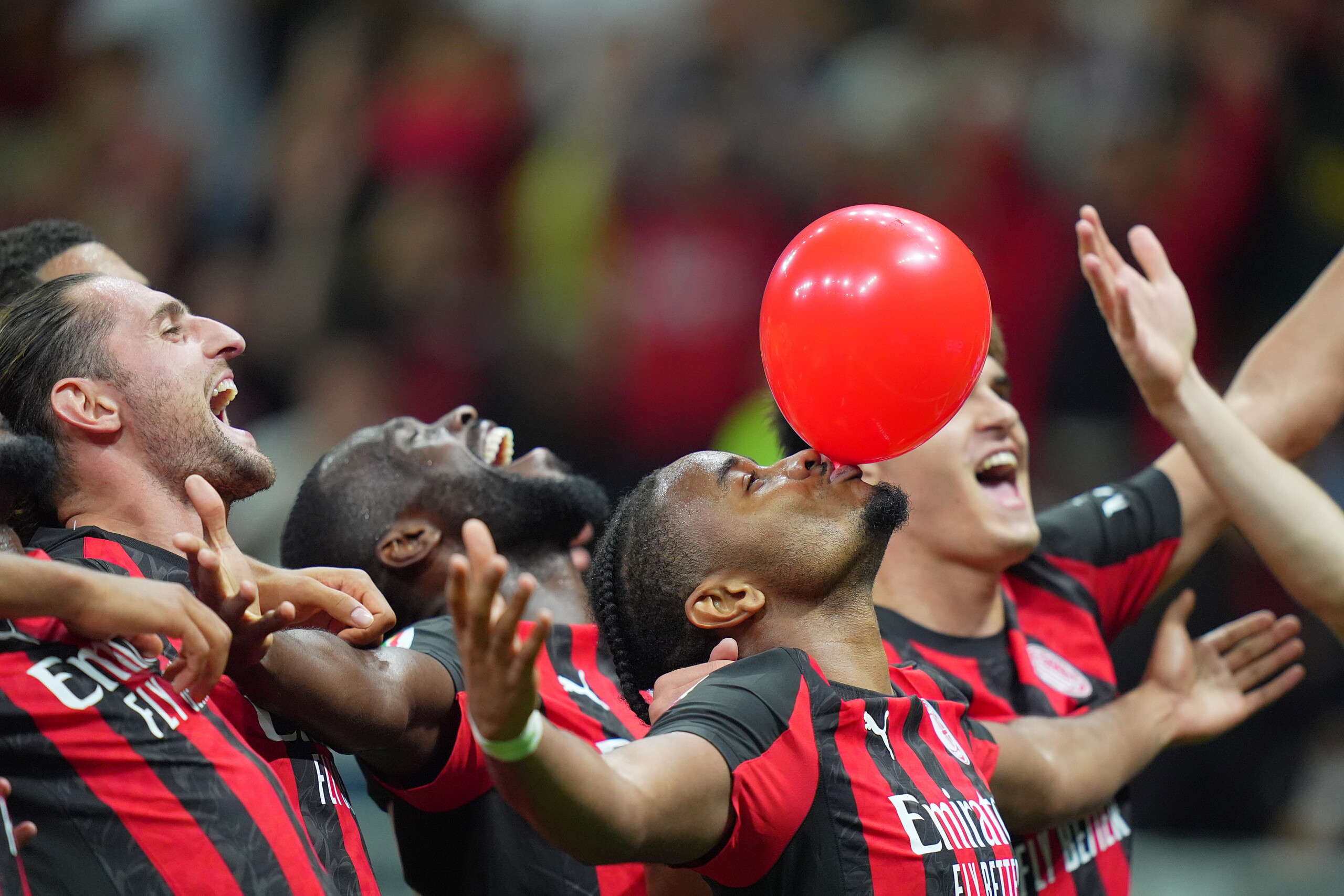 football coppa italia milan lecce 3 0 rossoneri advance to the round of 16 scaled