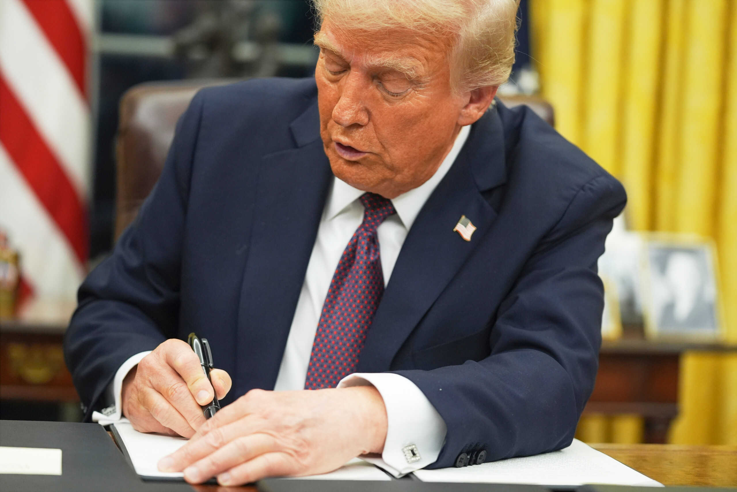us trump asks supreme court to confirm end of birthright citizenship scaled