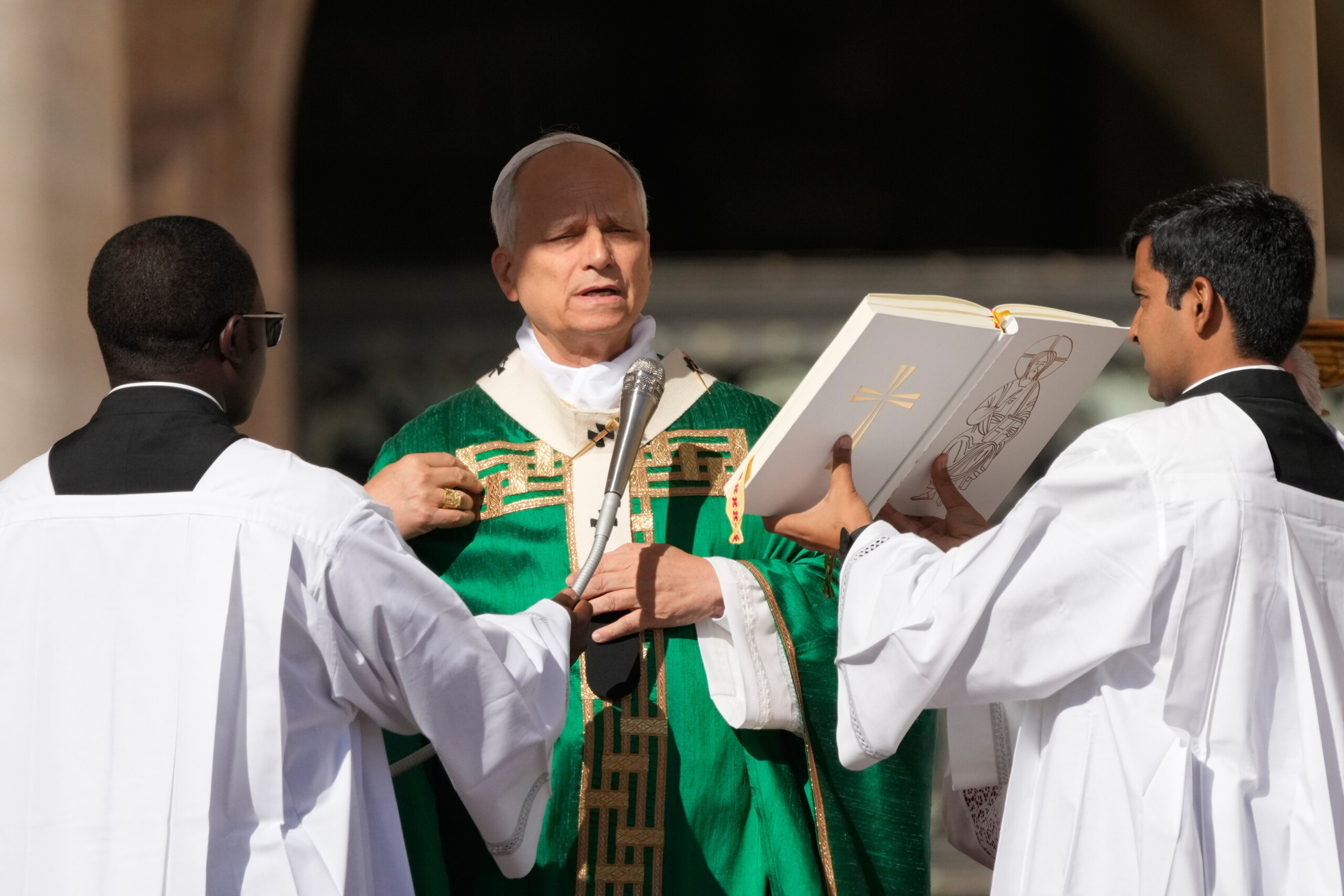 pope peoples plagued by war while profit tramples on charity scaled