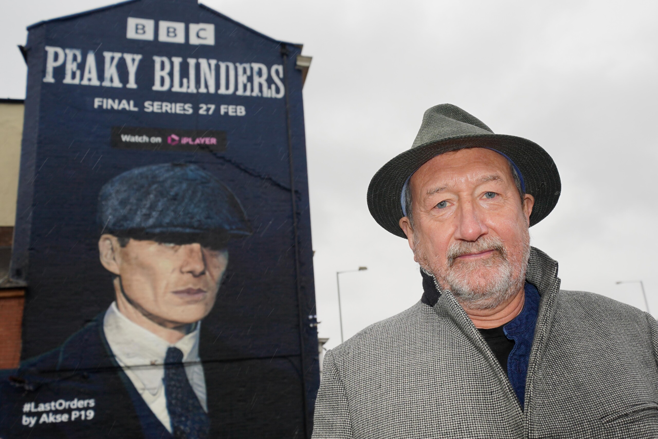 television netflix and bbc announce peaky blinders sequel with two new series scaled
