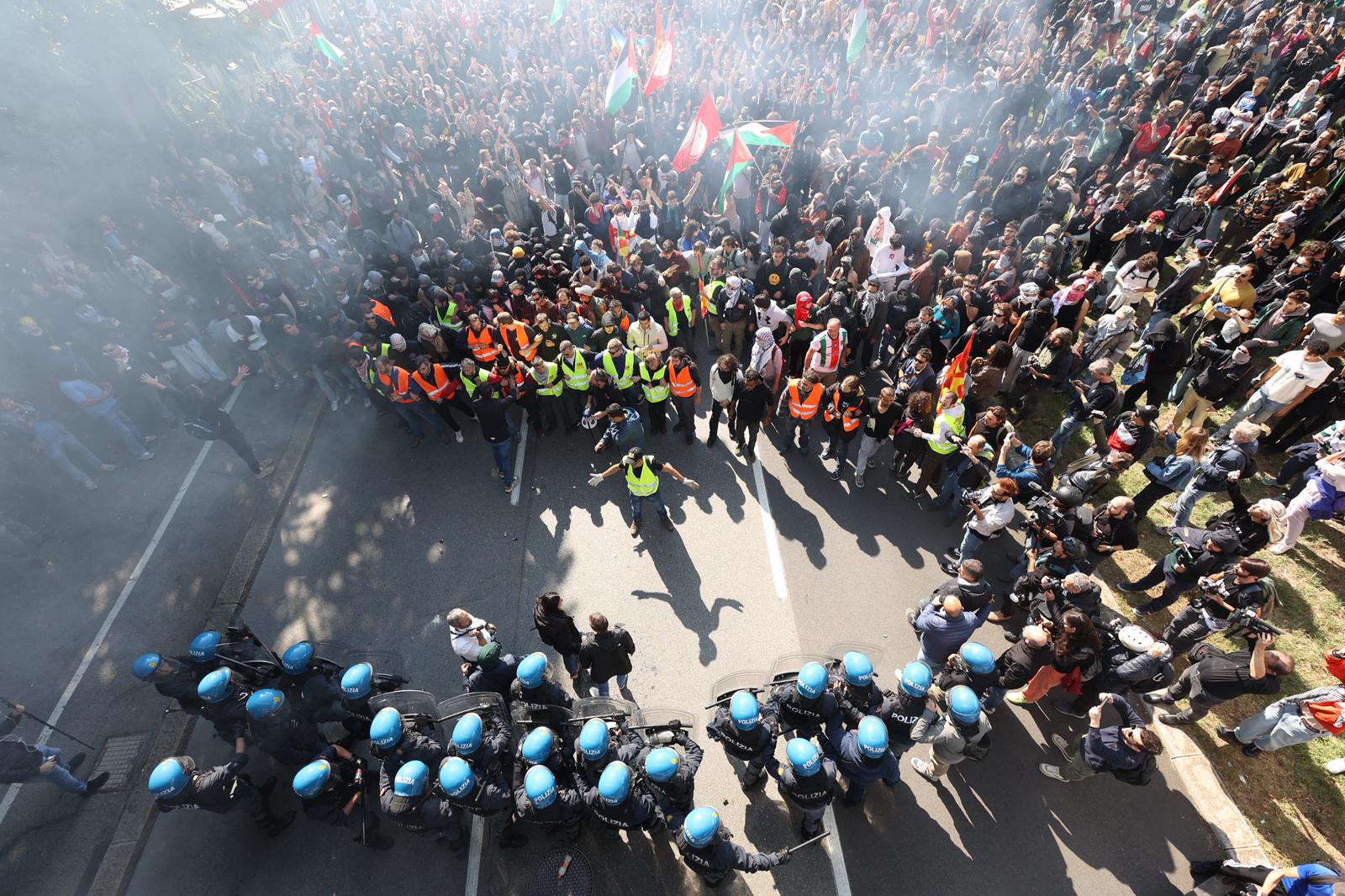 flotilla clashes in bologna on the ring road