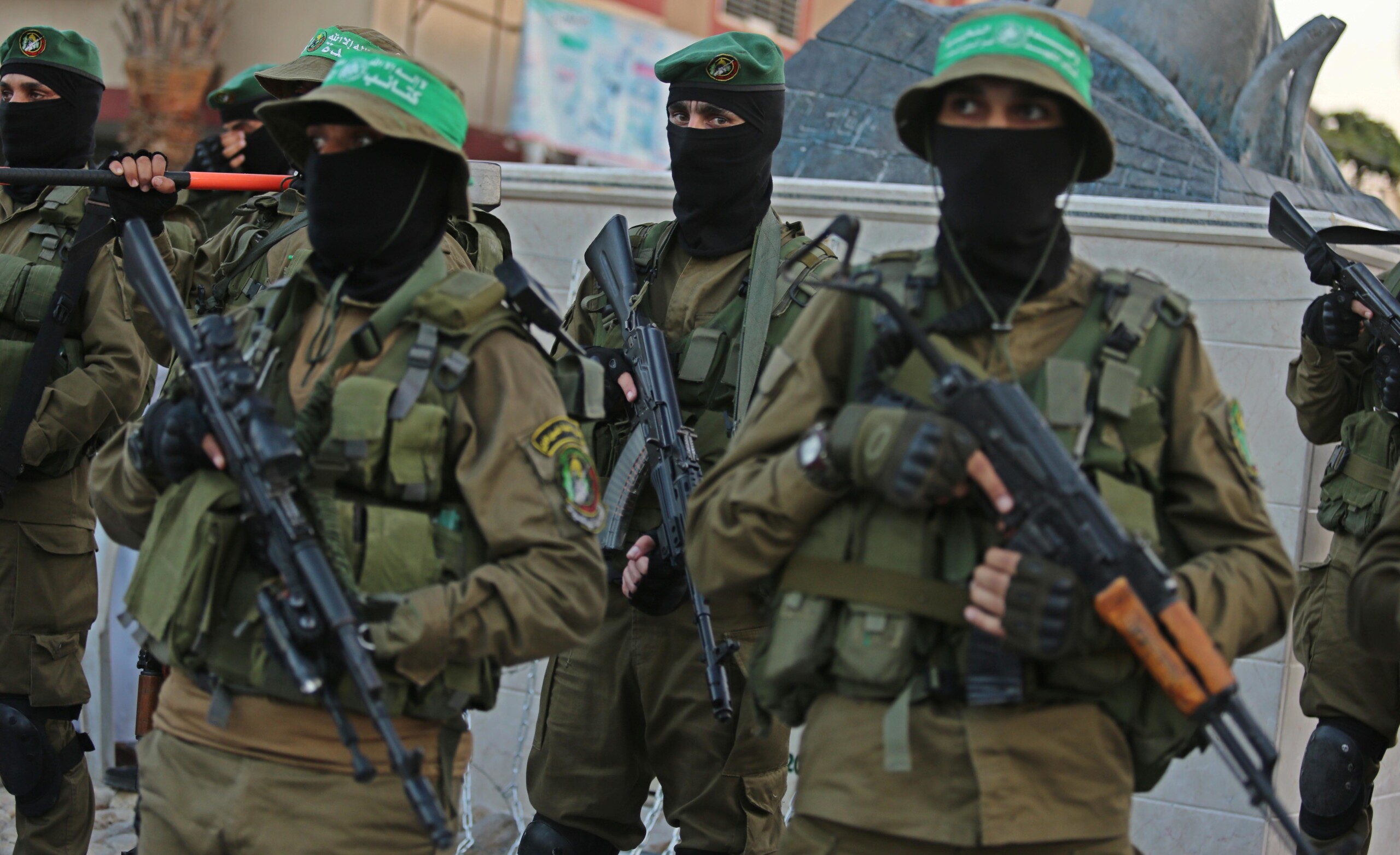 gaza hamas hostage release will begin monday morning scaled