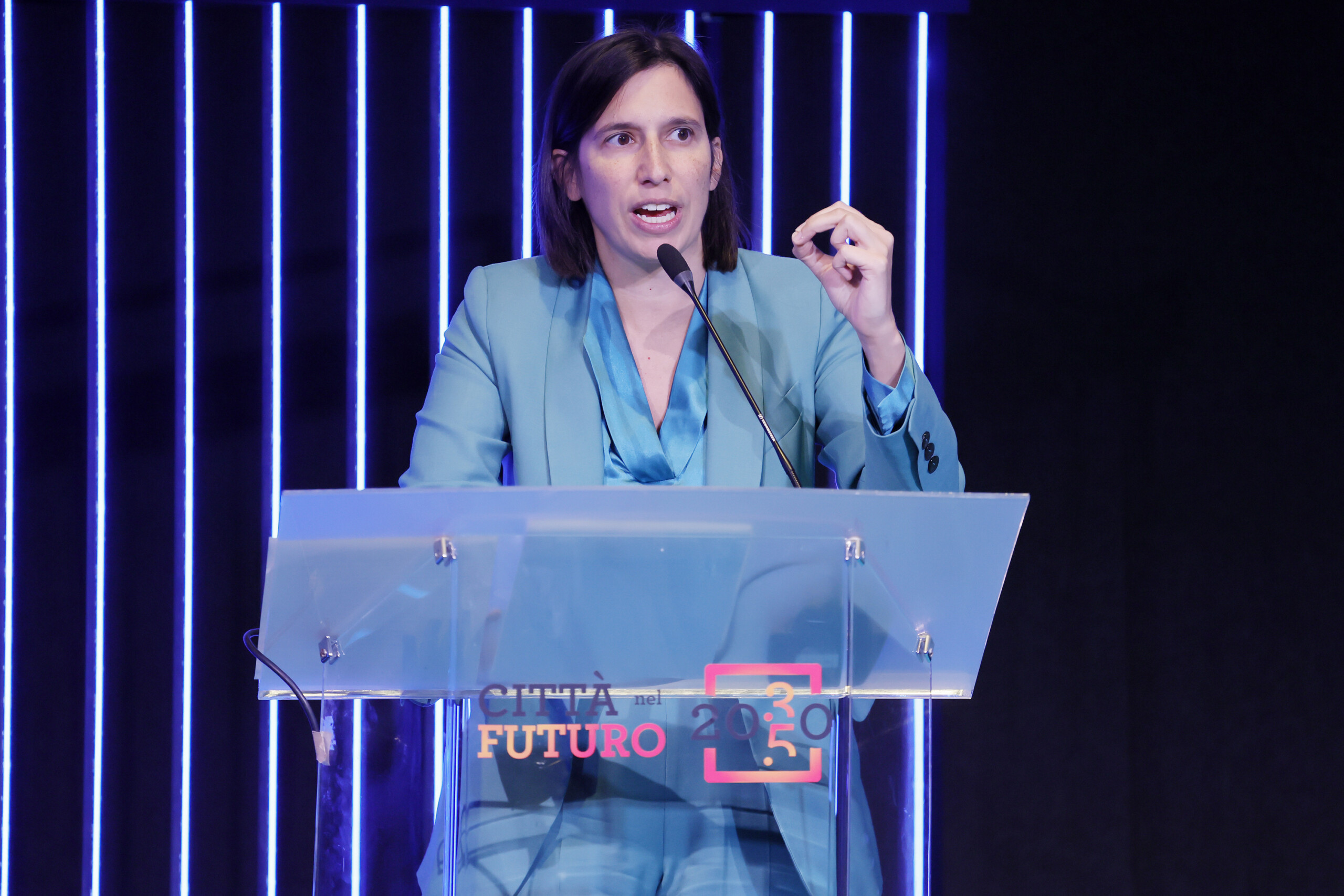 shoah schlein urges meloni to distance herself from roccellas inappropriate remarks scaled
