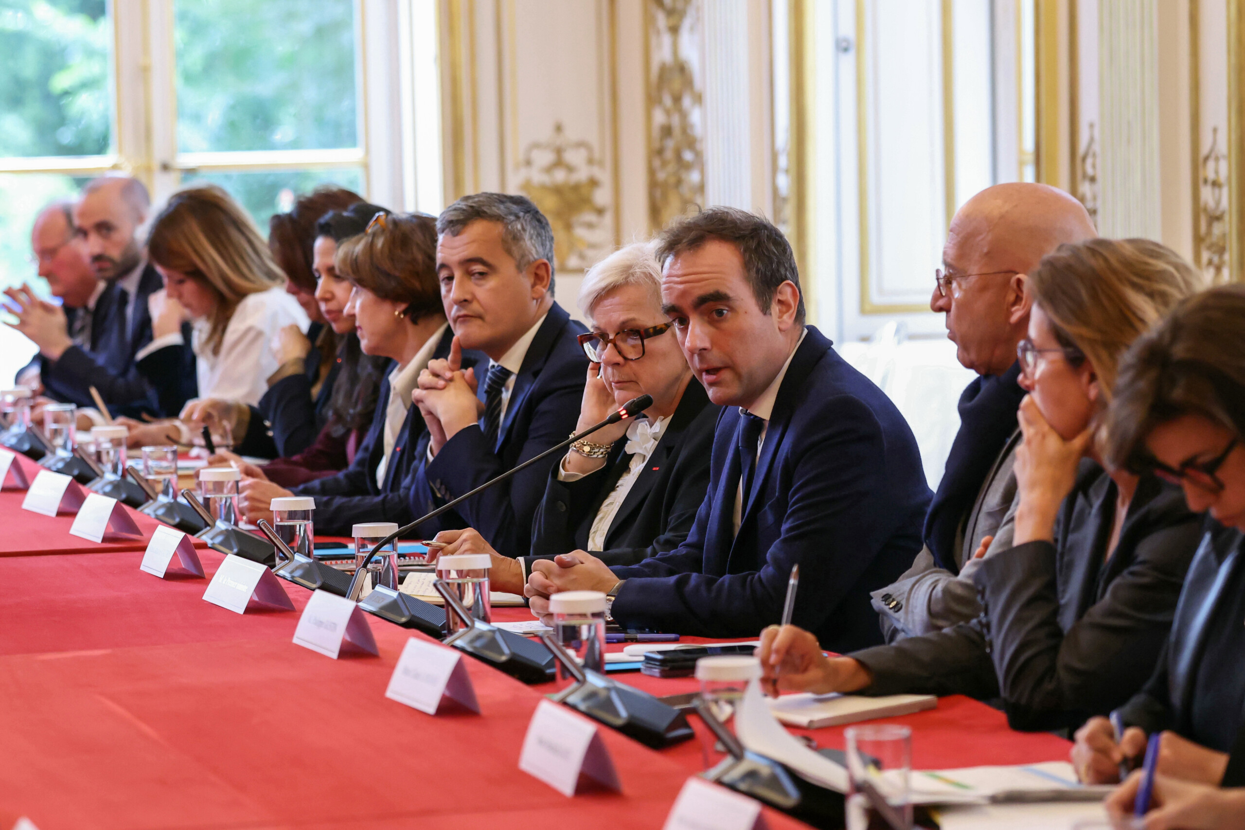 france lecornu to ministers our sole mission is to overcome the crisis scaled