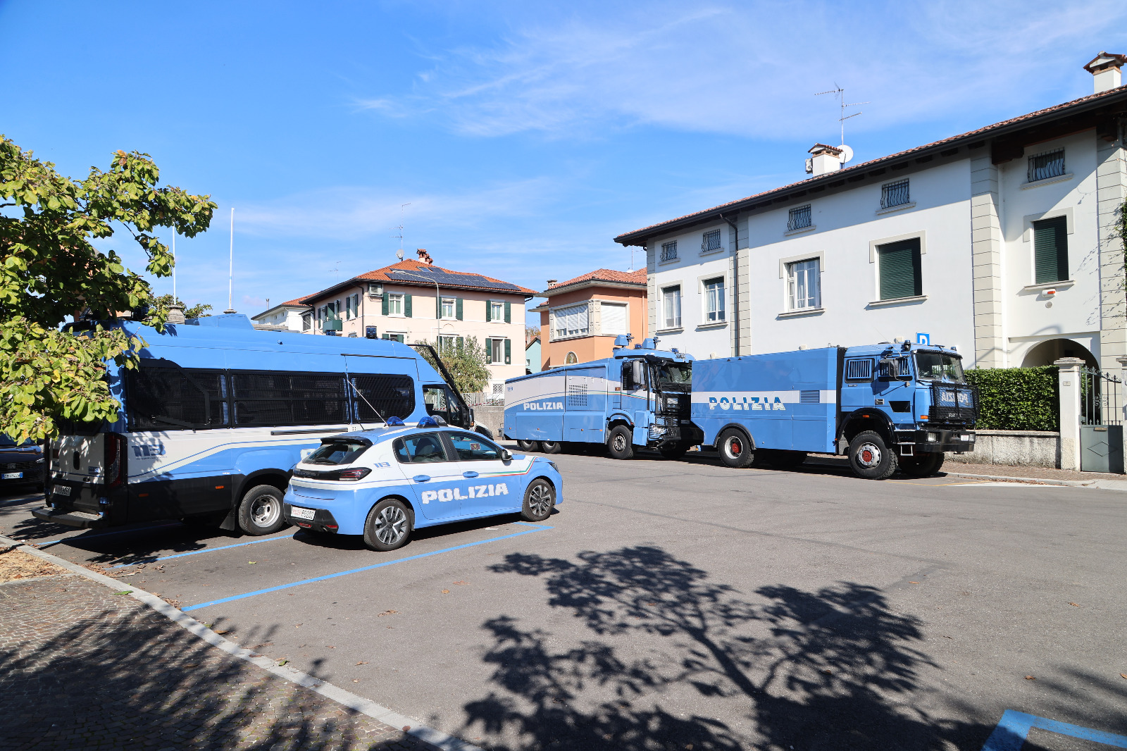 femicide in milan man kills his 29 year old partner and attempts suicide