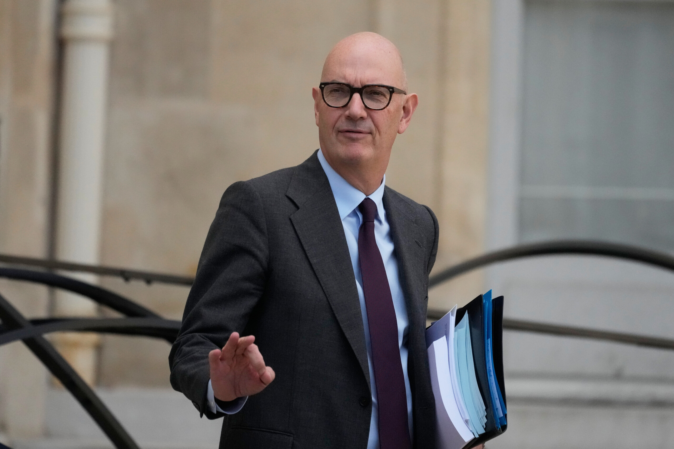 france minister of economy towards a 30 billion manoeuvre scaled