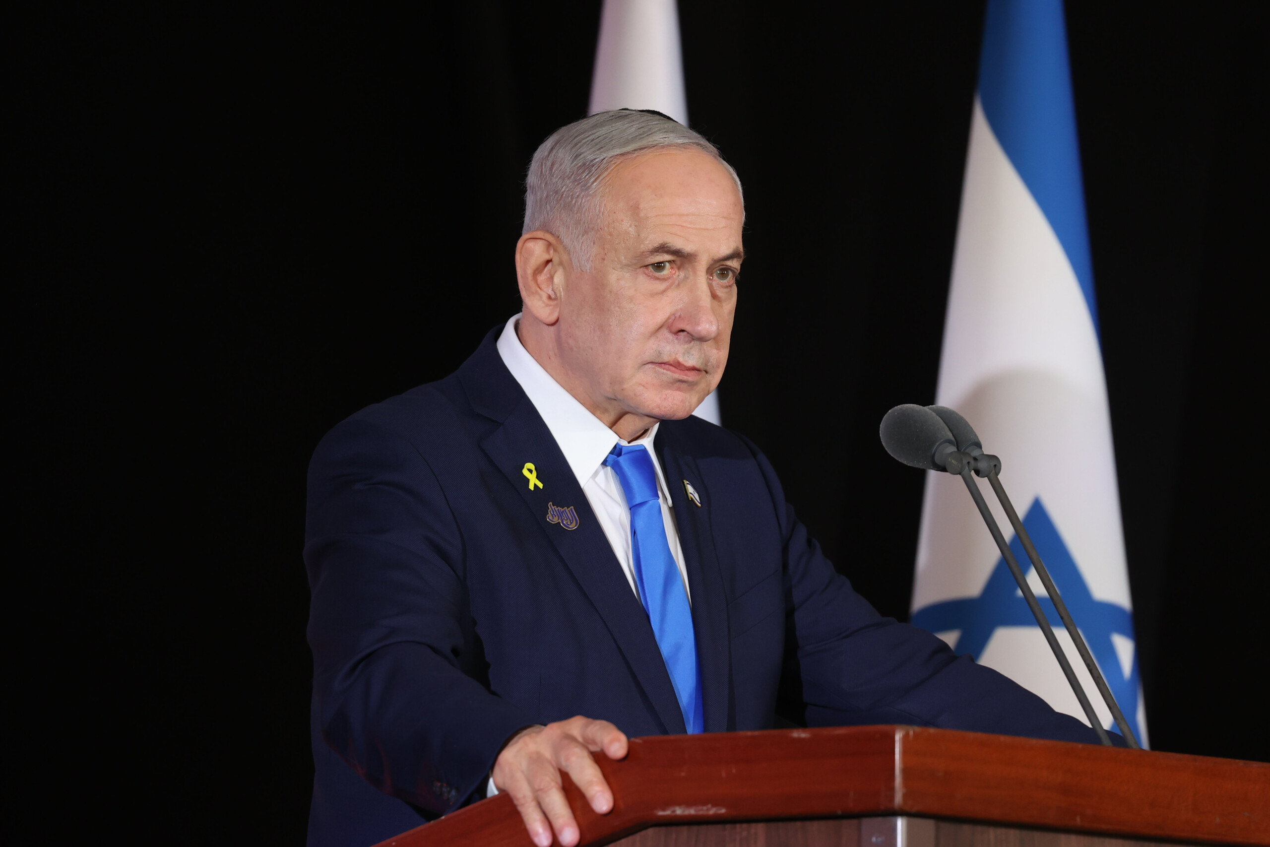 netanyahu denies rumours of early elections scaled