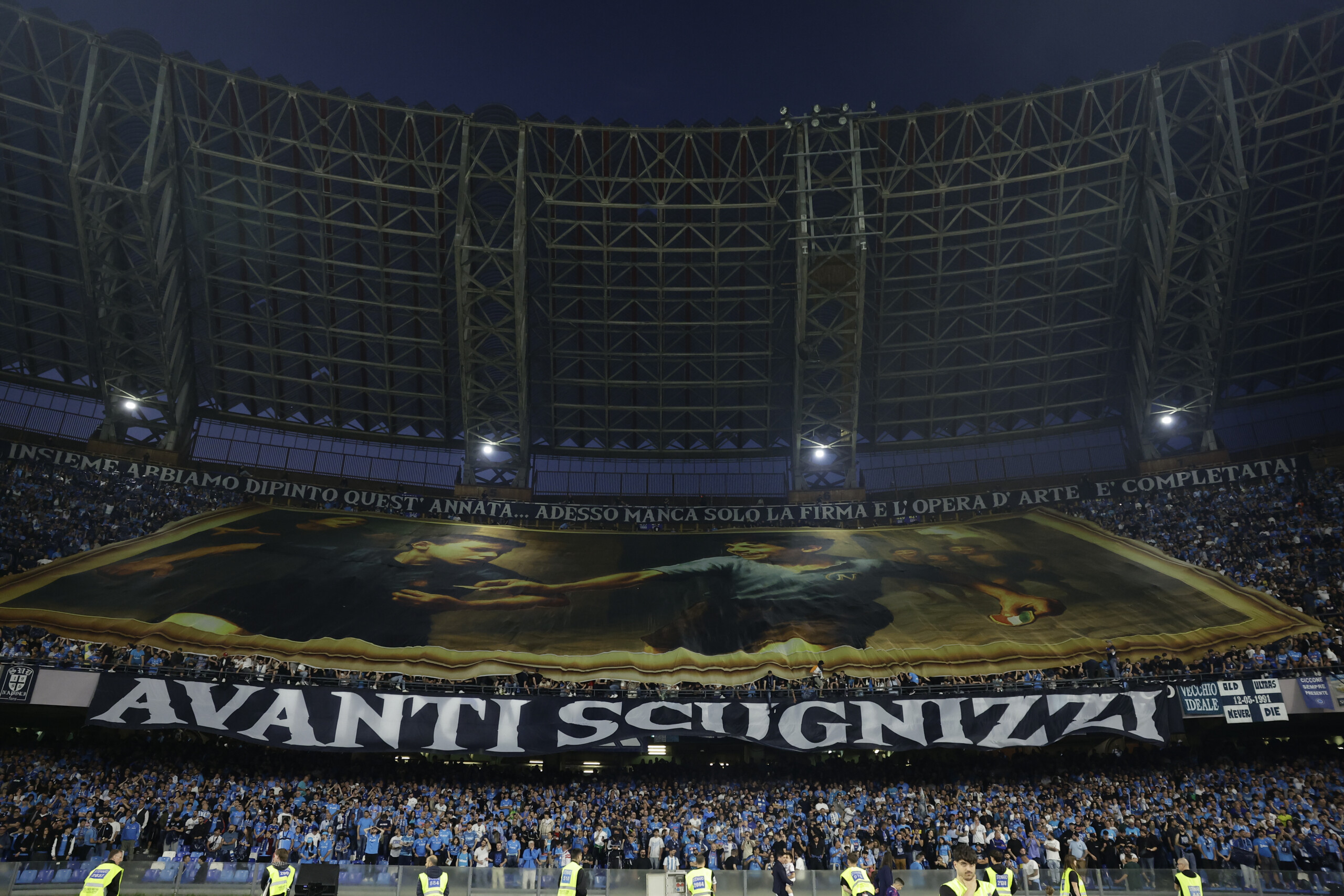 champions league media reports that 180 napoli fans arrested in the netherlands scaled