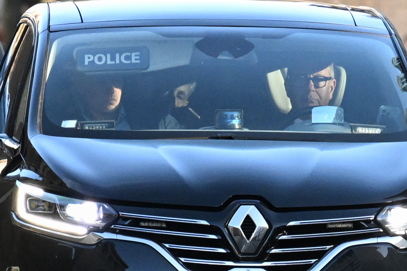 sarkozy in prison under the protection of two police officers