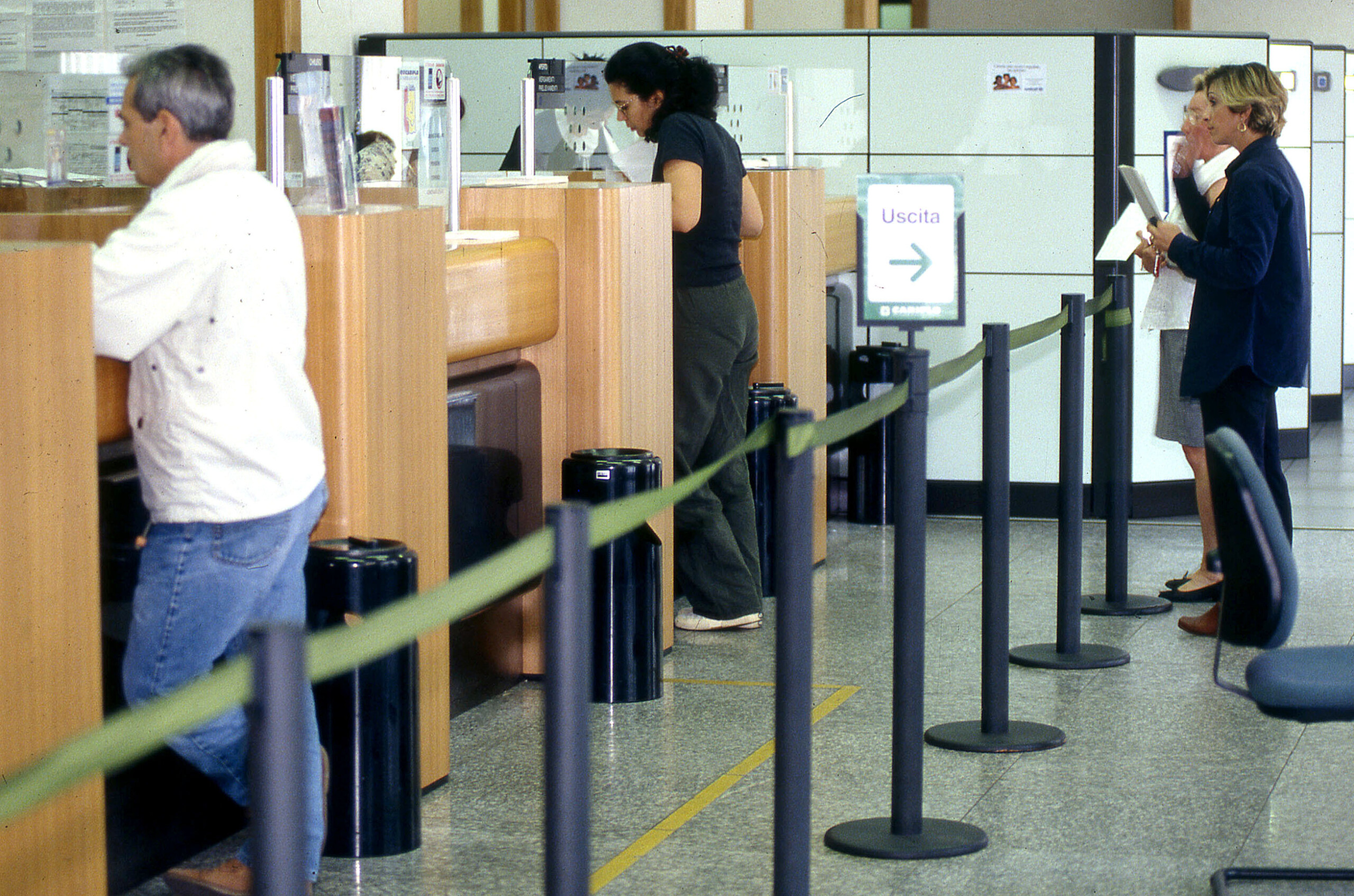 btp valore orders exceed 700 million on the fourth day of placement scaled
