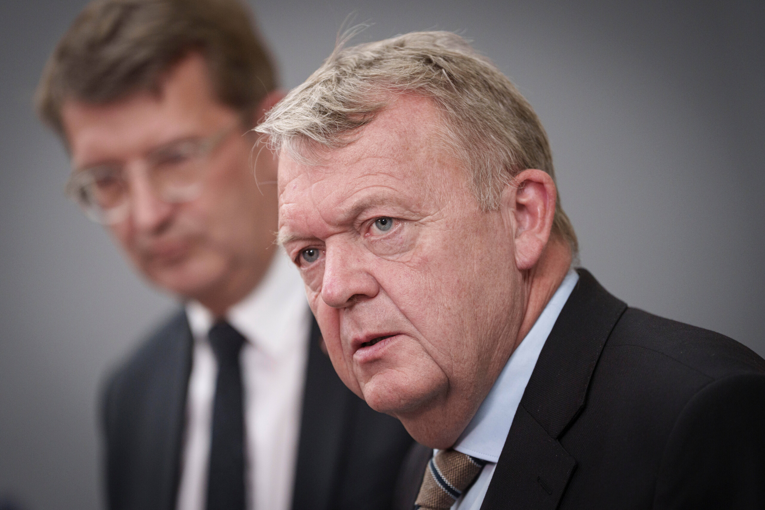 ukraine eu approves 19th sanctions package against moscow scaled