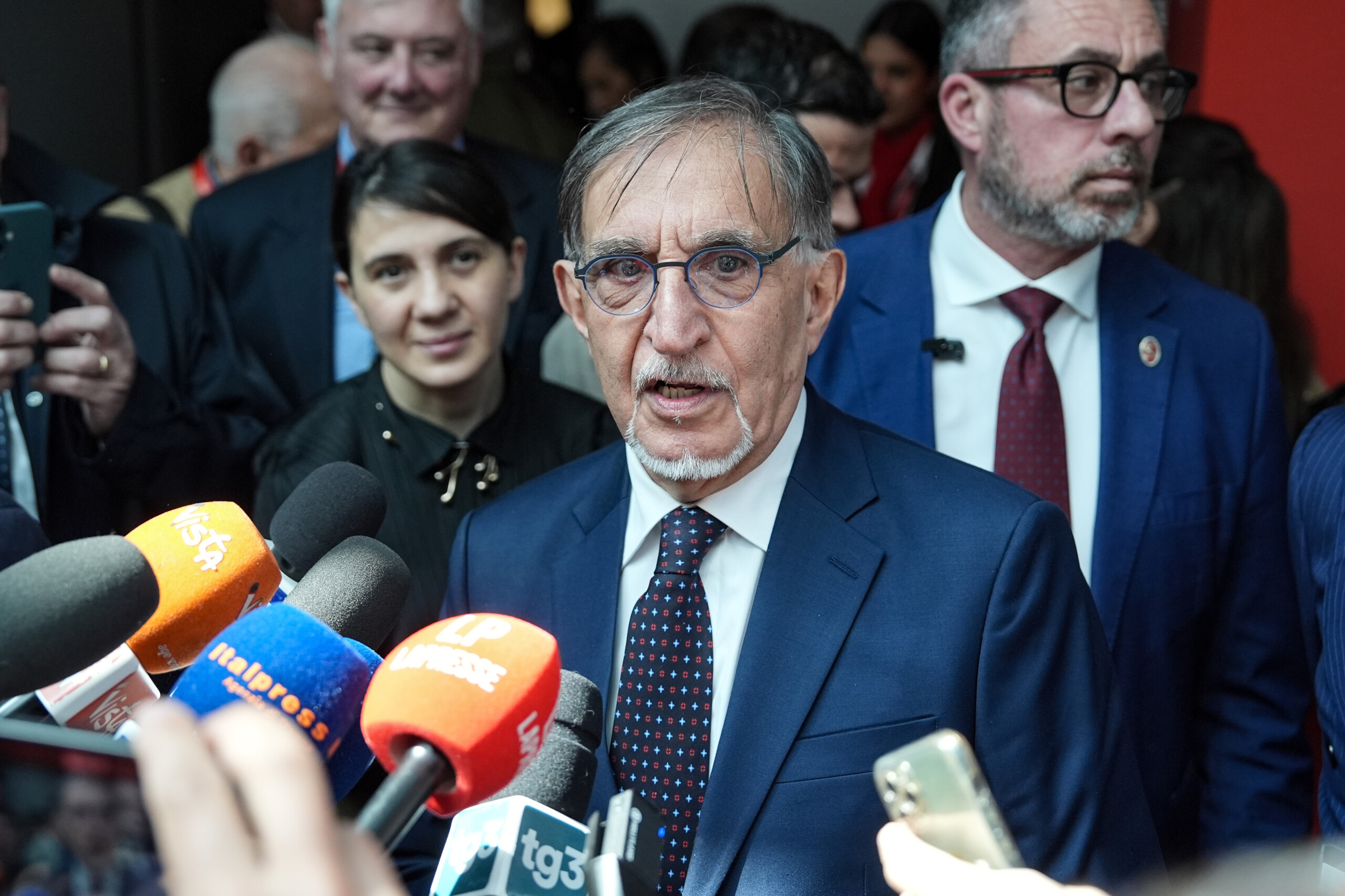 Government, La Russa: "Meloni is the best politician since the post-war period" 1 government la russa meloni is the best politician since the post war period scaled