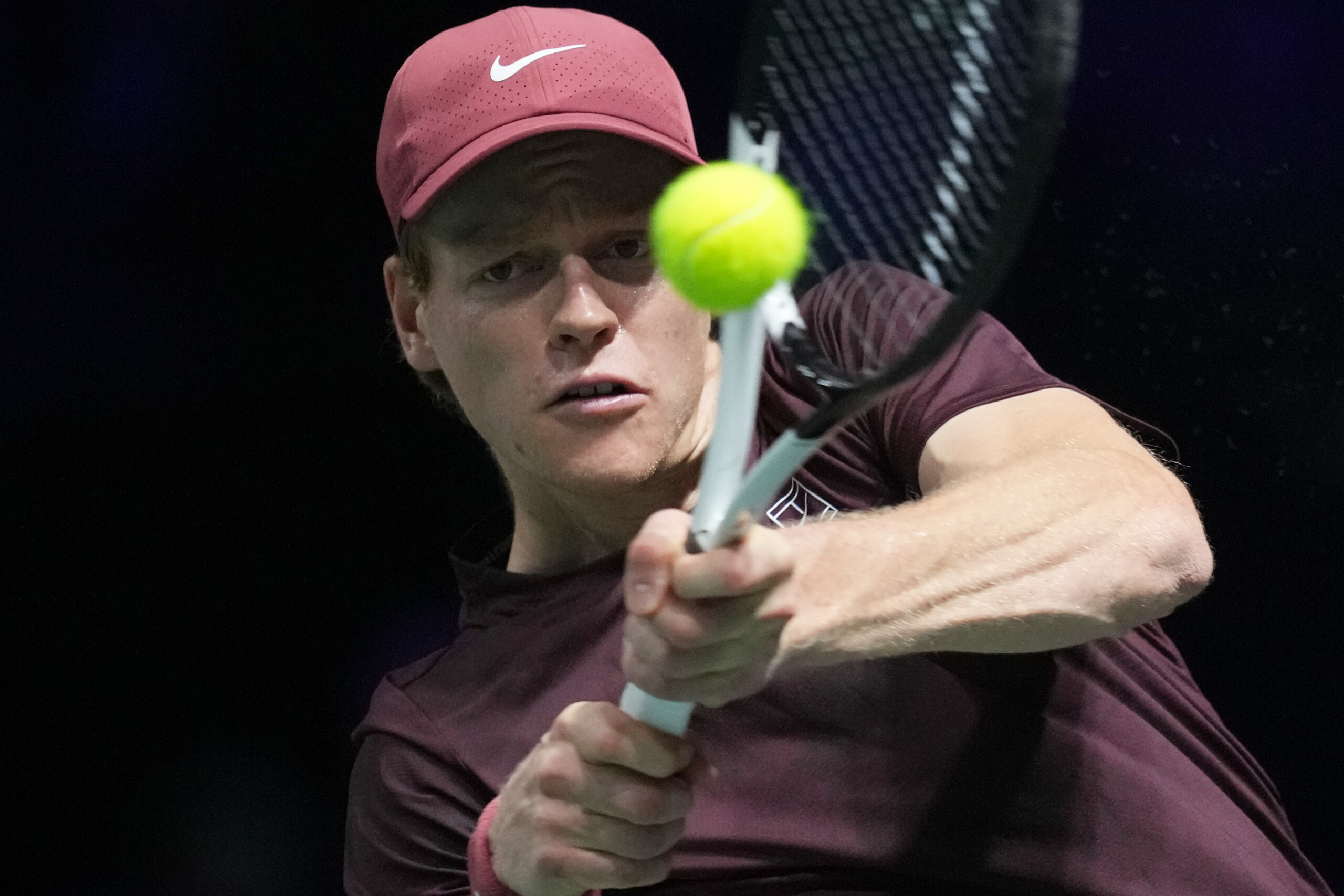 tennis atp paris sinner reaches the last sixteen bergs defeated in two sets scaled