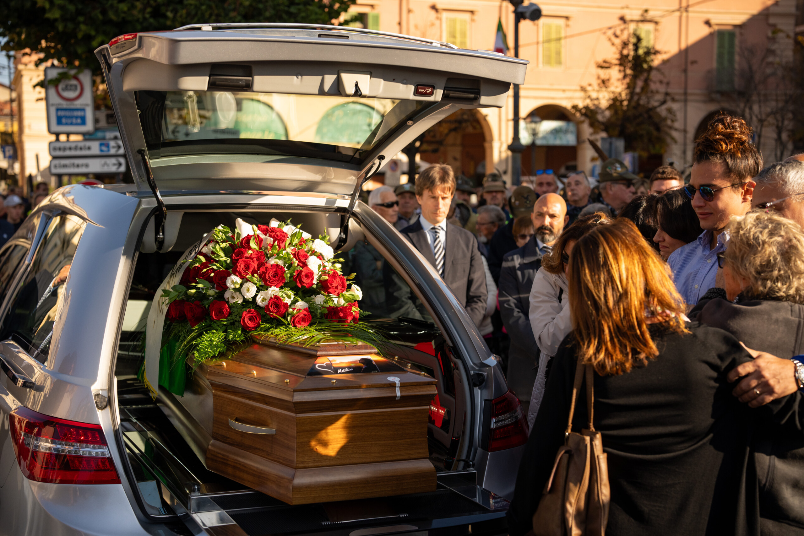 Matilde Lorenzi, prosecutor: ‘Safety manager and coach under investigation for death’ 1 matilde lorenzi prosecutor safety manager and coach under investigation for death scaled