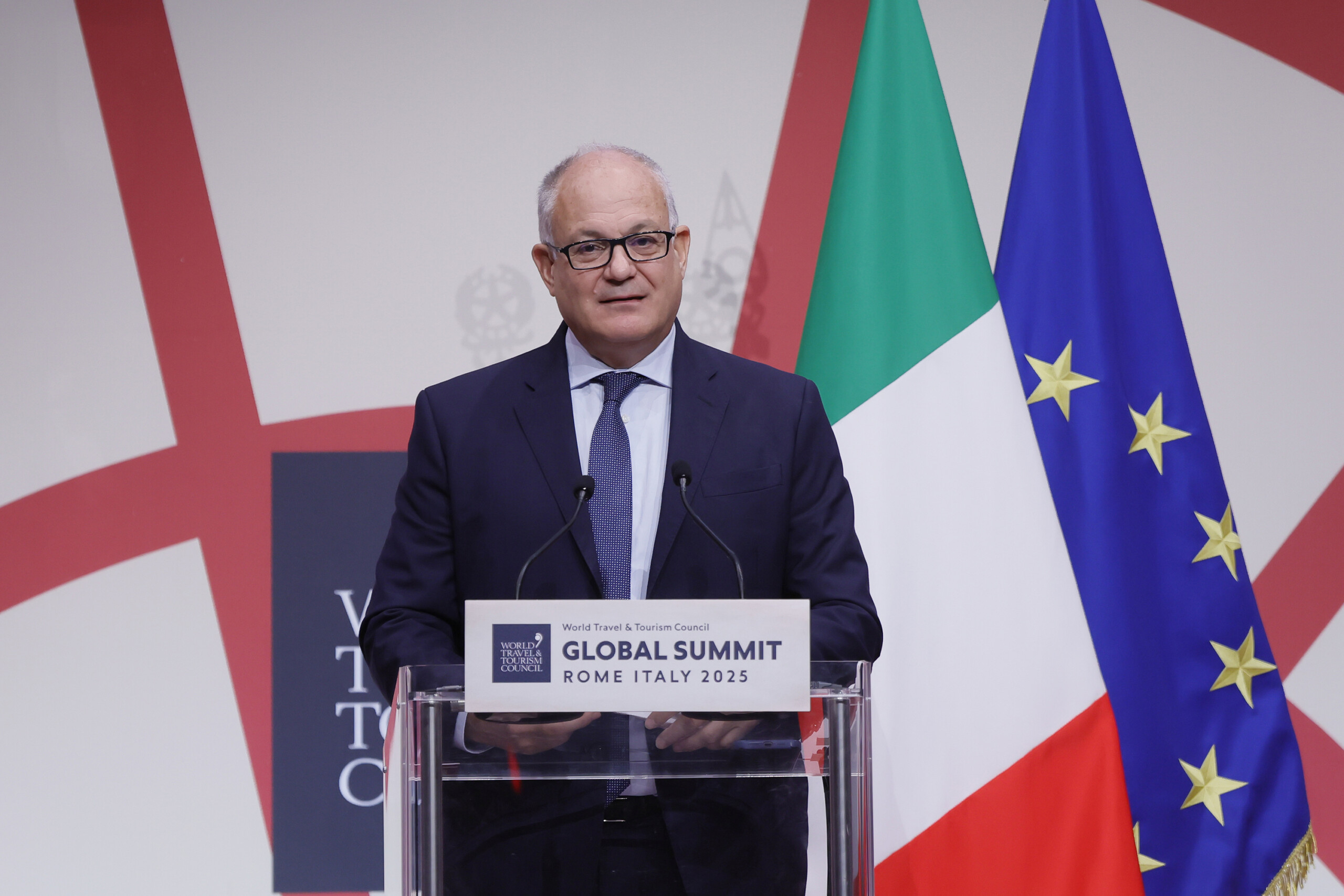 Rome, Gualtieri: "Threats do not change our commitment against the mafias" 1 rome gualtieri threats do not change our commitment against the mafias scaled