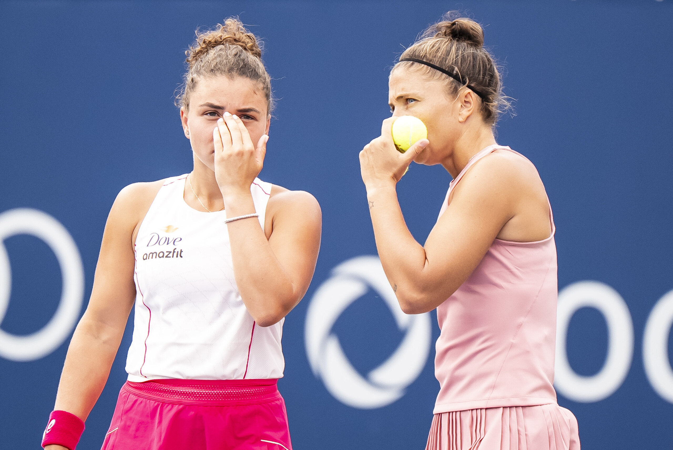 tennis wta finals errani and paolini win their doubles debut scaled
