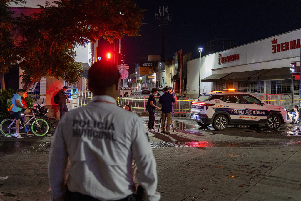 Mexico: fire in a shop, at least 23 dead and dozens injured 1 mexico fire in a shop at least 23 dead and dozens injured