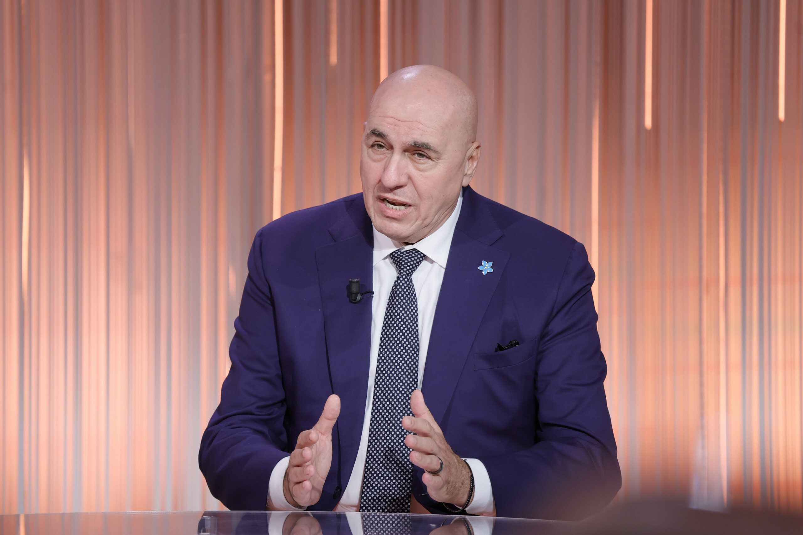 ukraine crosetto putin has no interest in ending the war scaled