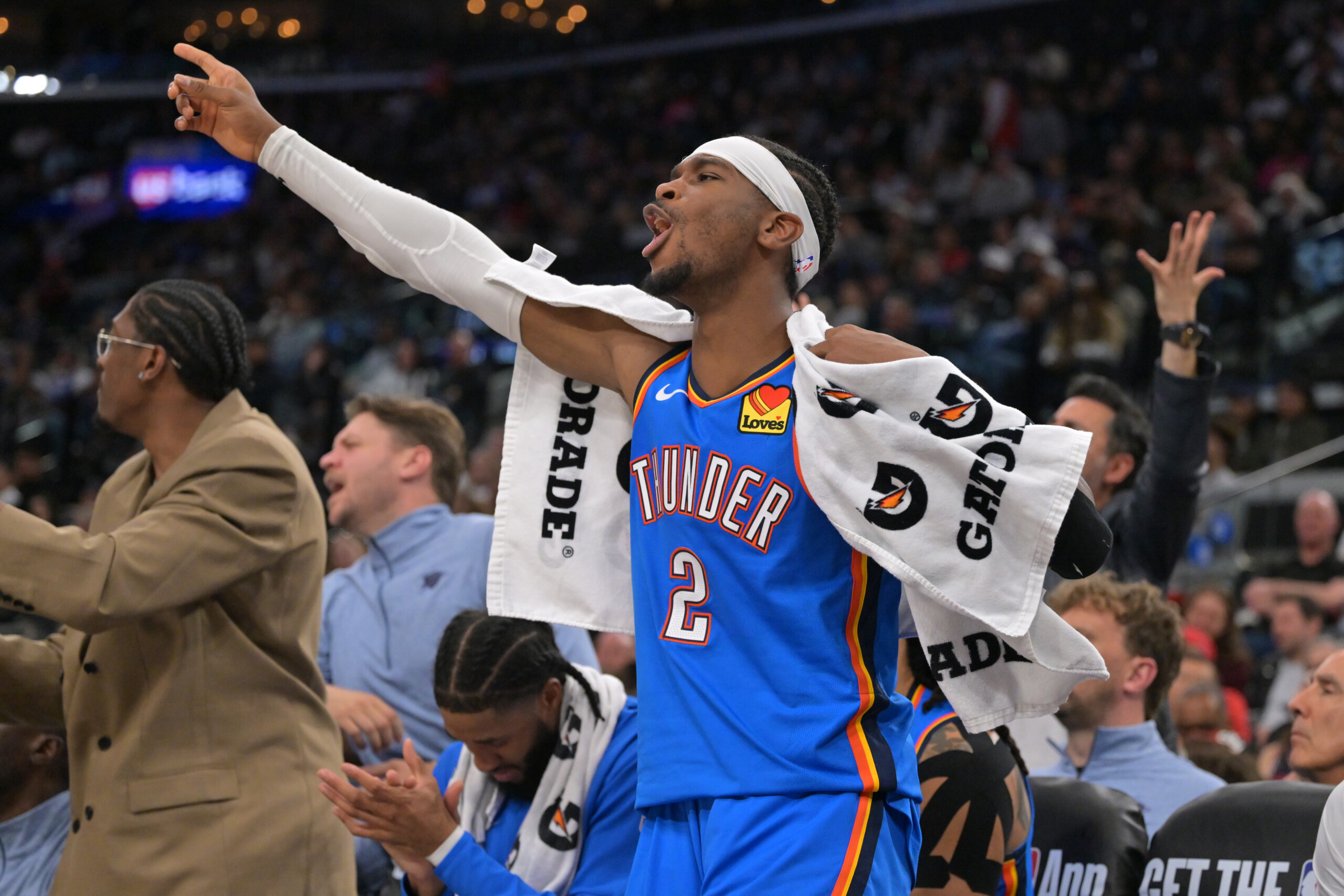 NBA: Oklahoma still undefeated, victories for Chicago and Golden State 1 nba oklahoma still undefeated victories for chicago and golden state scaled