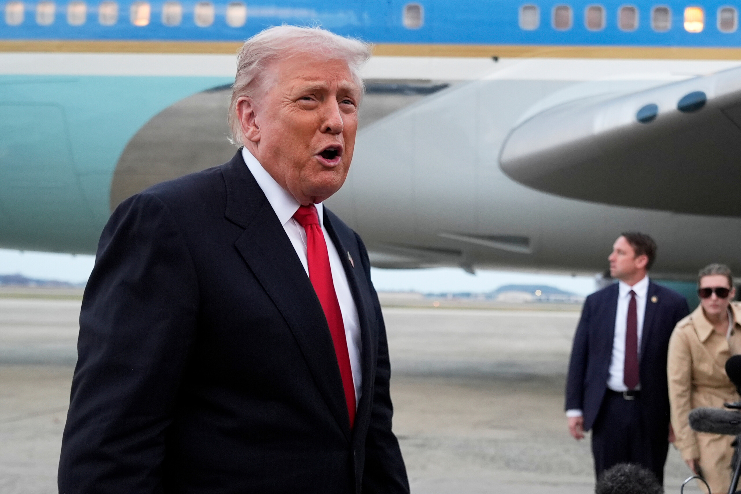 us trump pardons giuliani and allies who opposed 2020 election results scaled